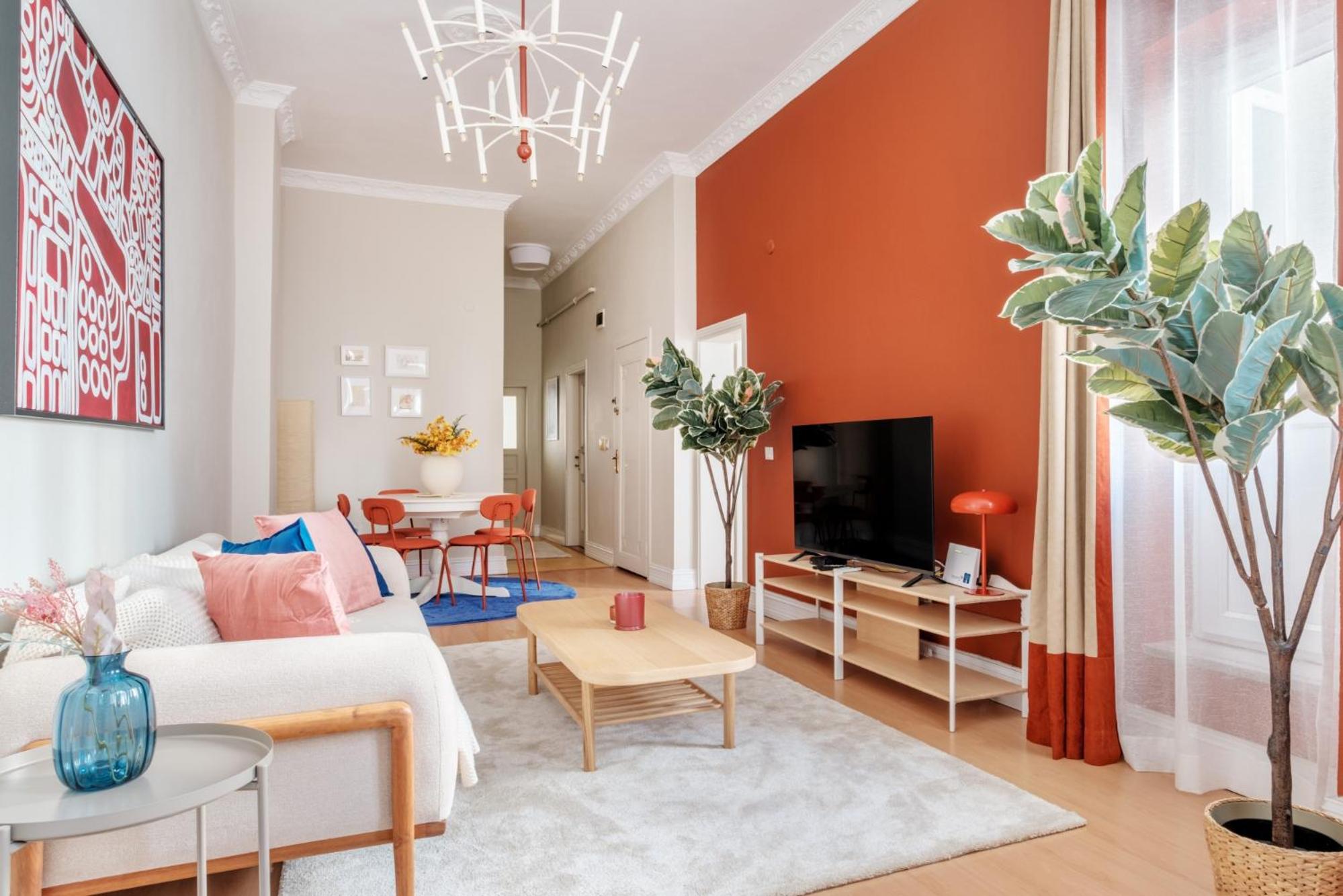 Urban Balcony Suite - Close to Taksim