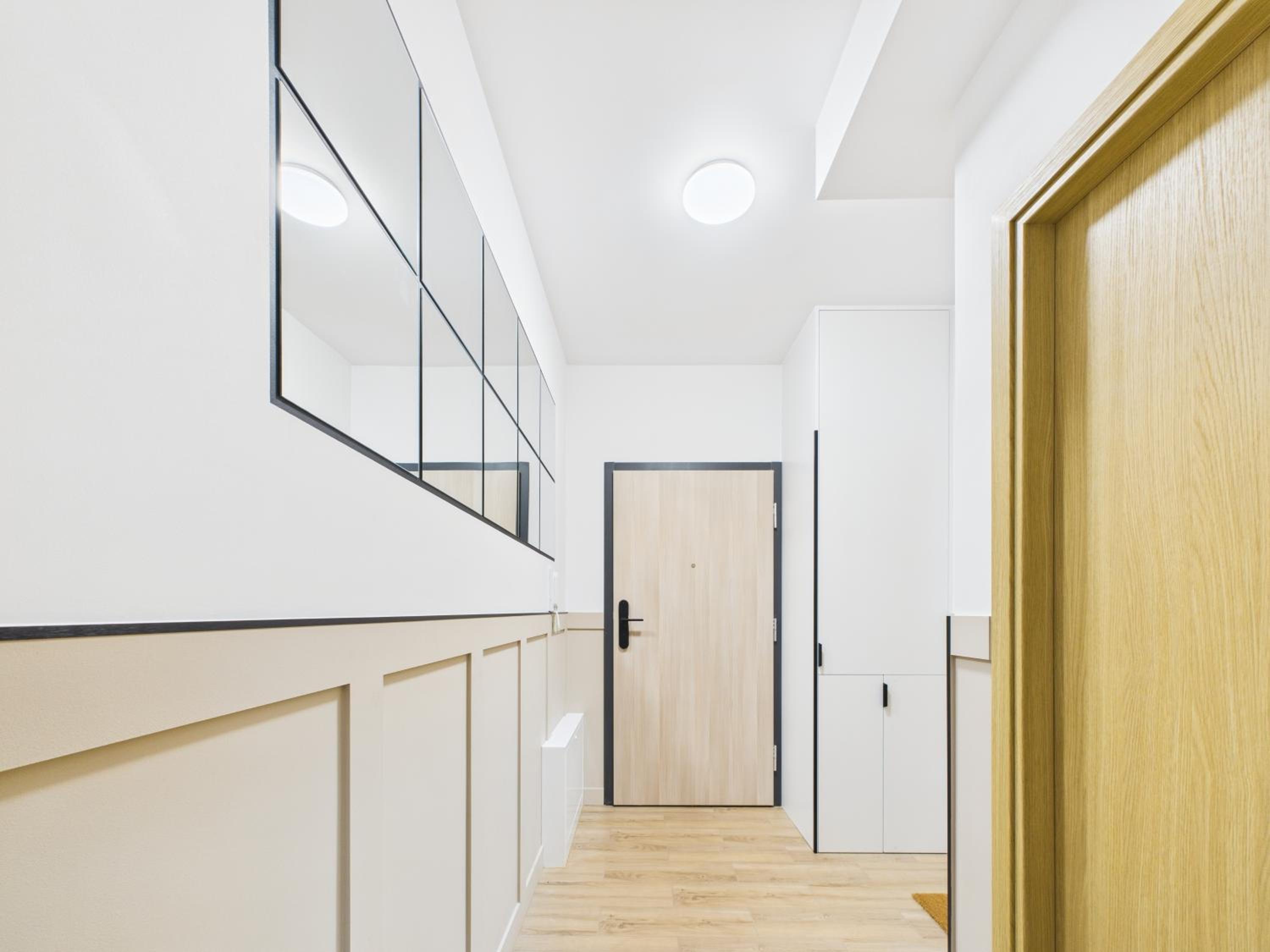 Marywilska 66A Comfort Studio by SuperApart with Parking