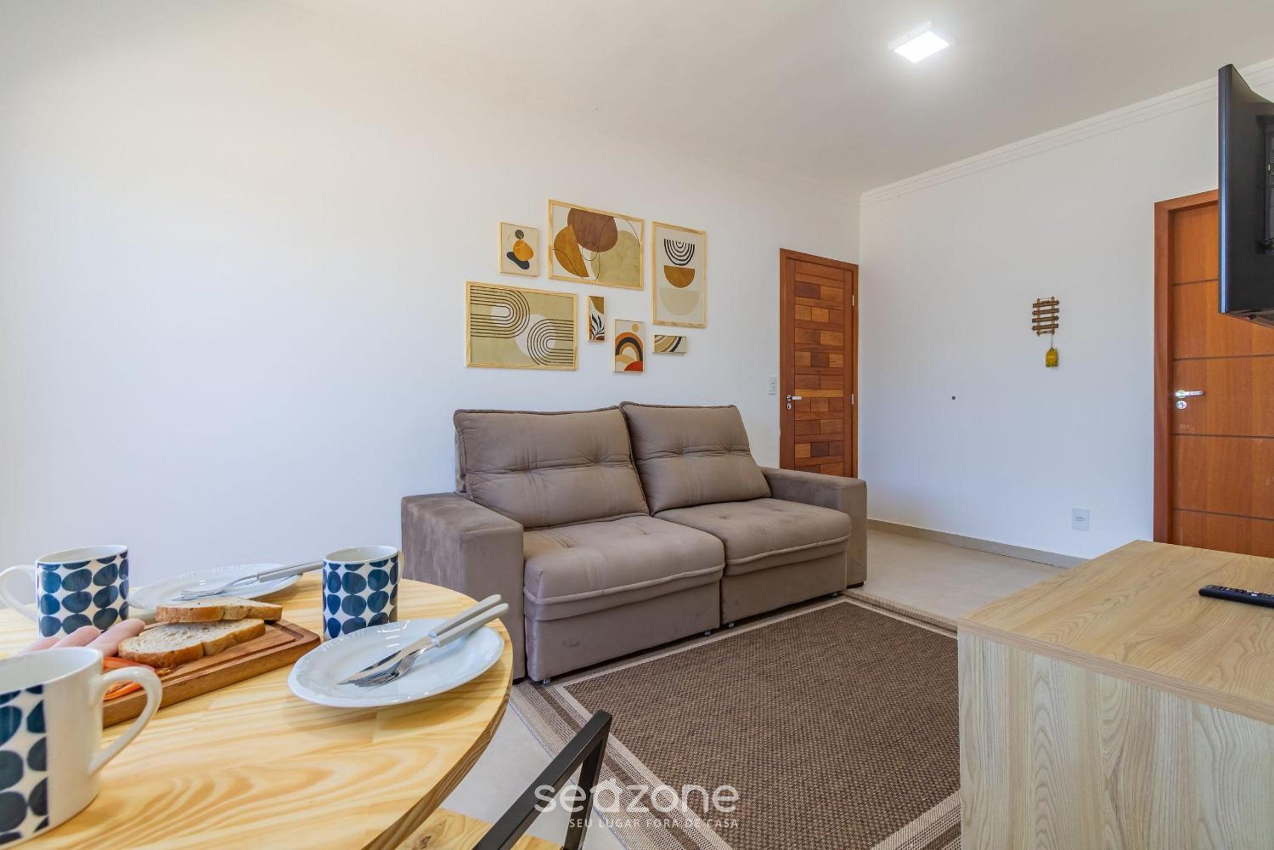 Condominium with Pool 950m from the Beach - PDM