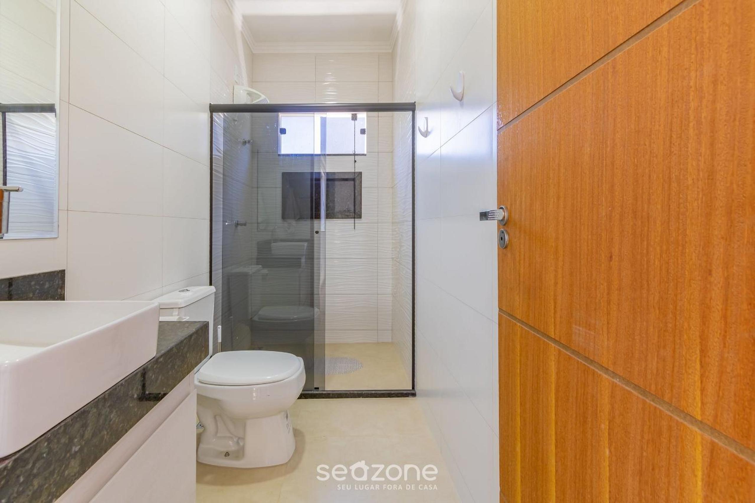 Condominium with Pool 950m from the Beach - PDM