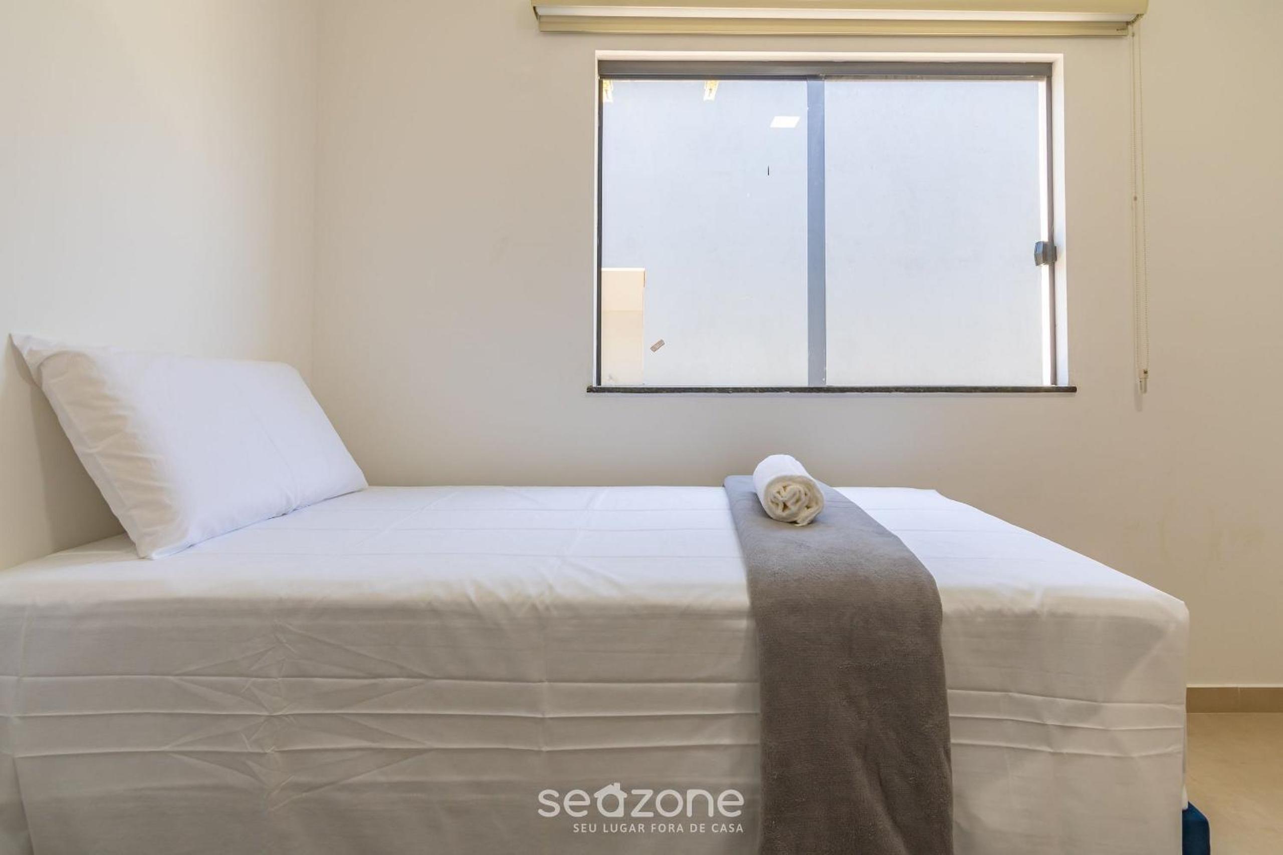 Condominium with Pool 950m from the Beach - PDM