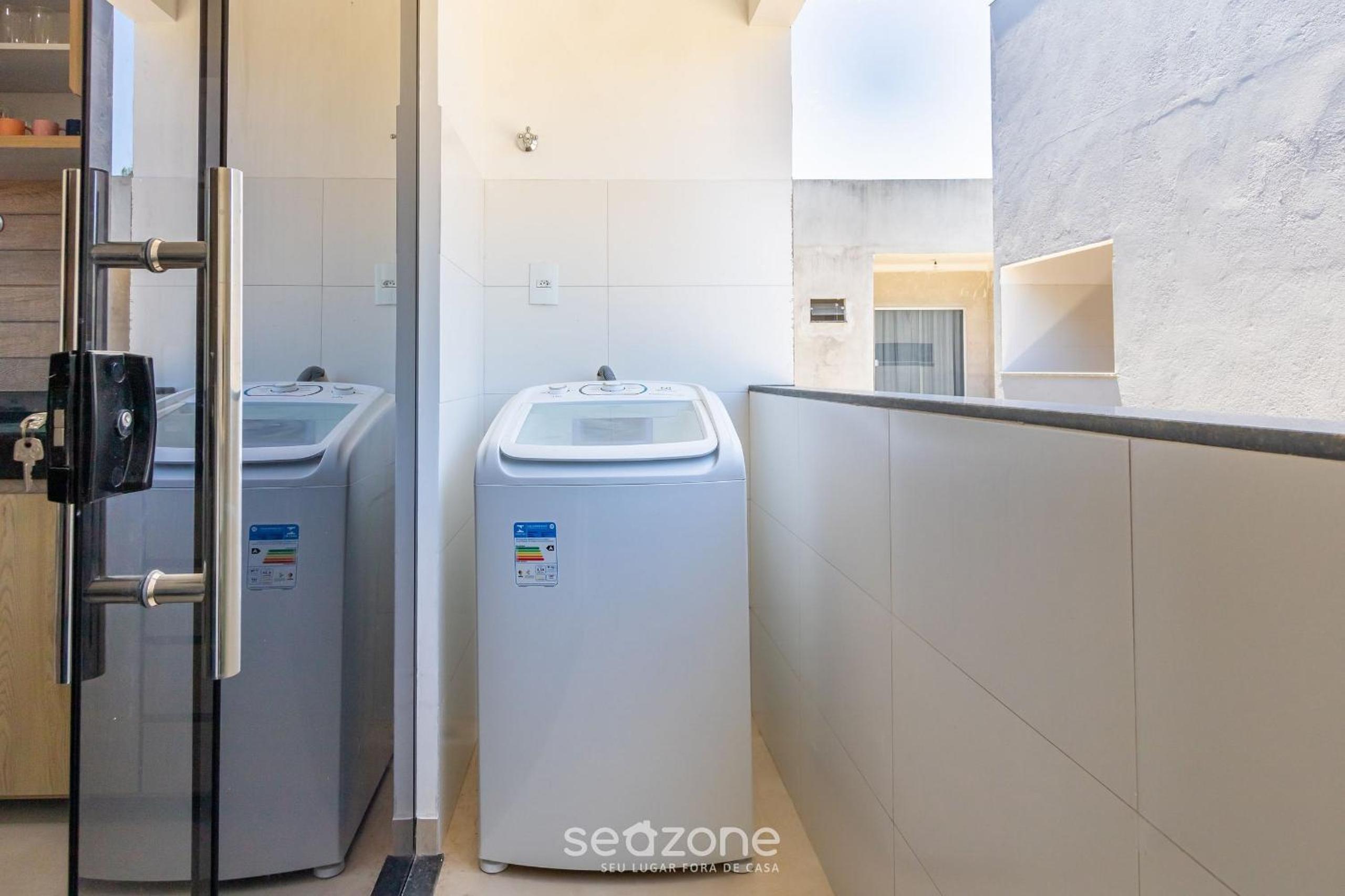 Condominium with Pool 950m from the Beach - PDM