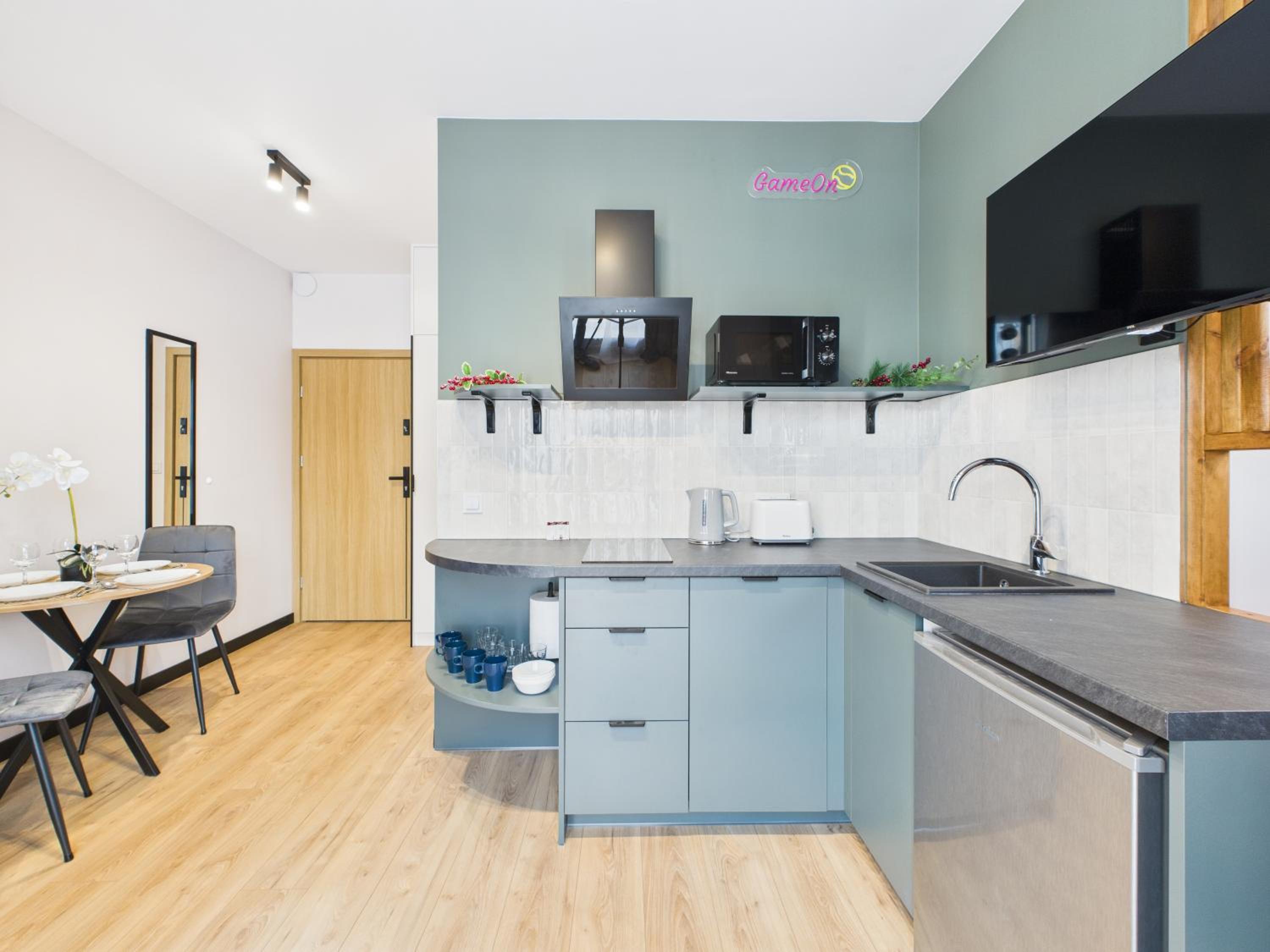 Marywilska 66A Comfort Studio by SuperApart with Parking