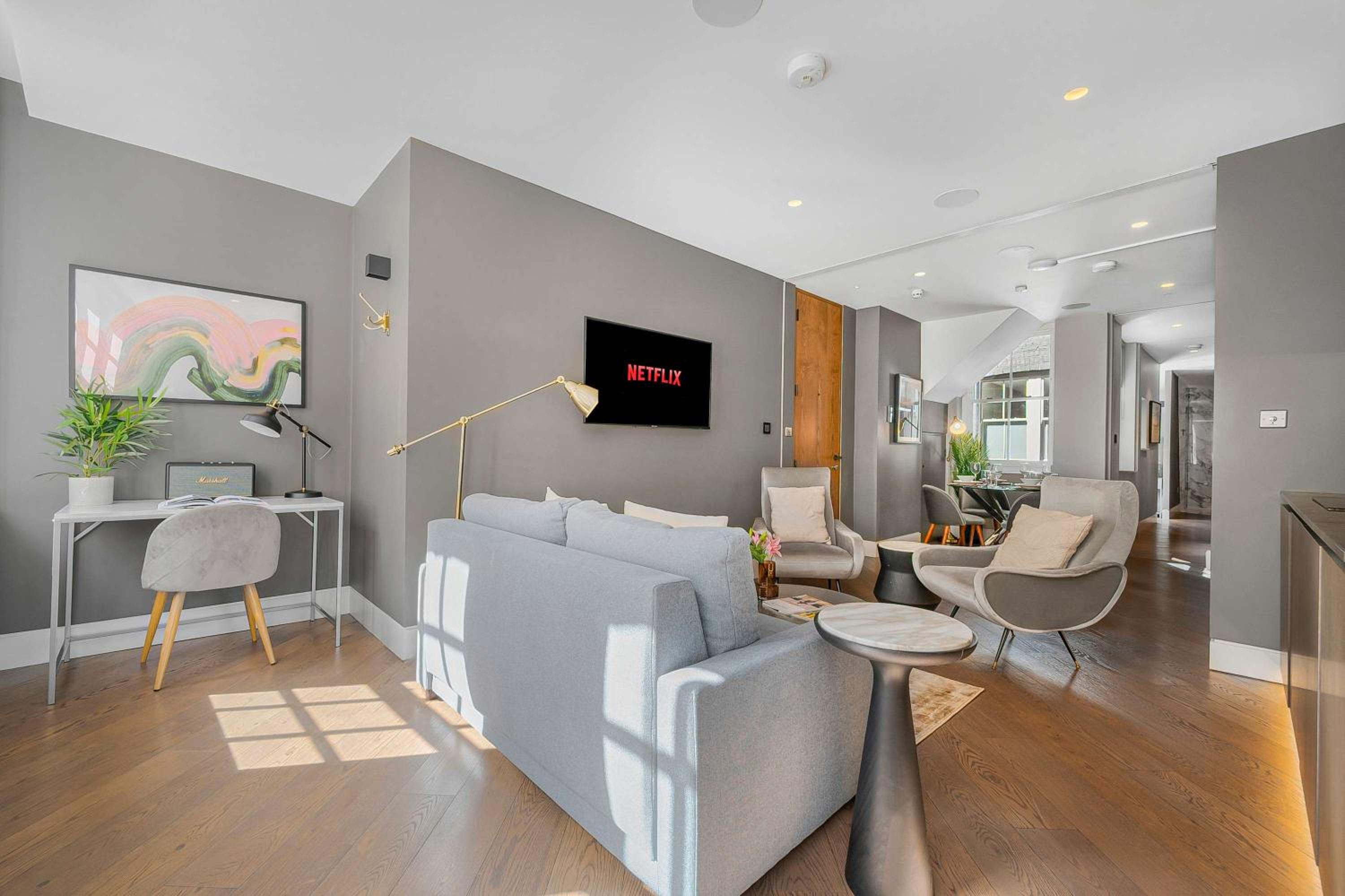 Exclusive 1-bed with AC by Carnaby Street