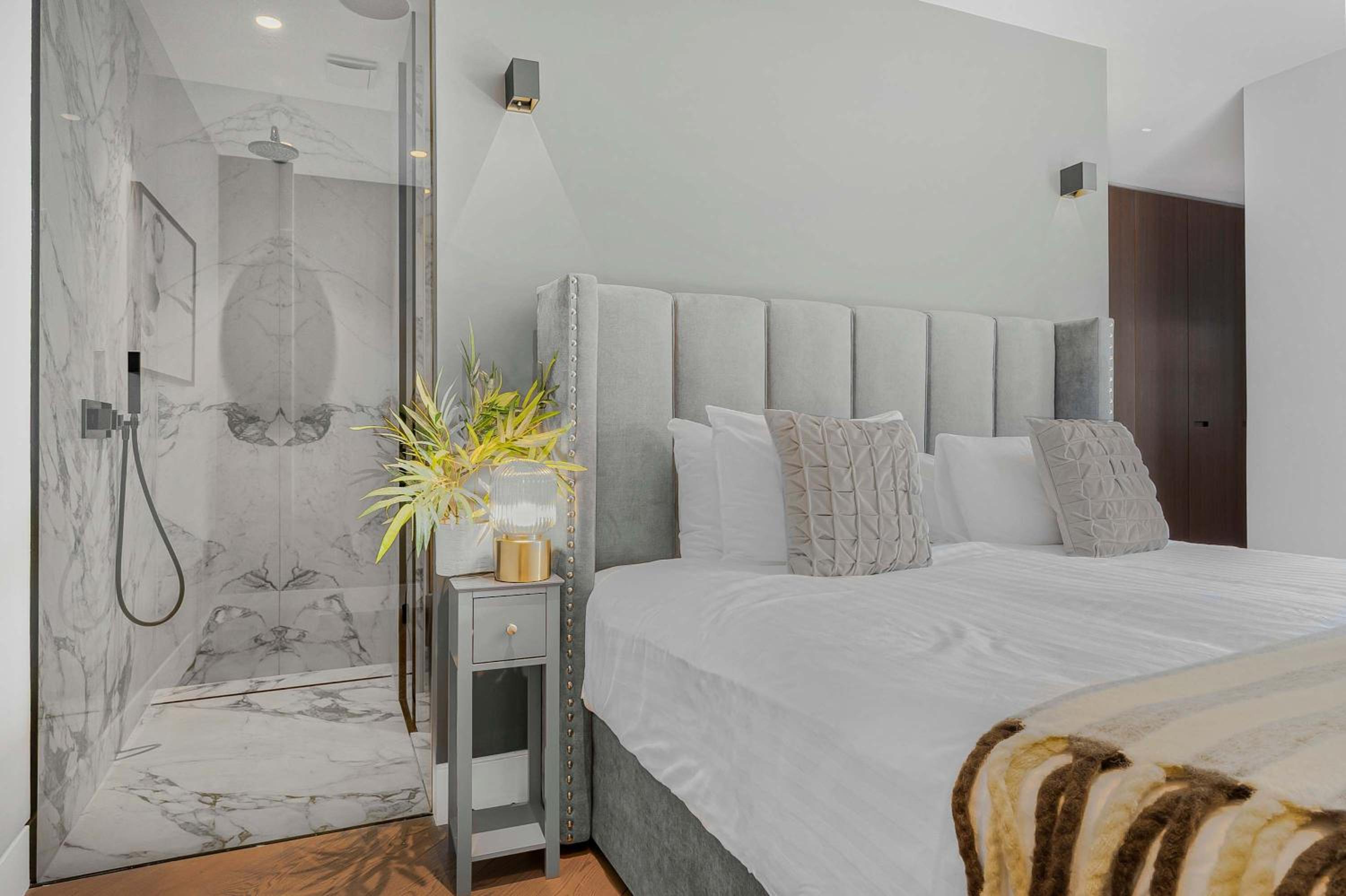 Exclusive 1-bed with AC by Carnaby Street