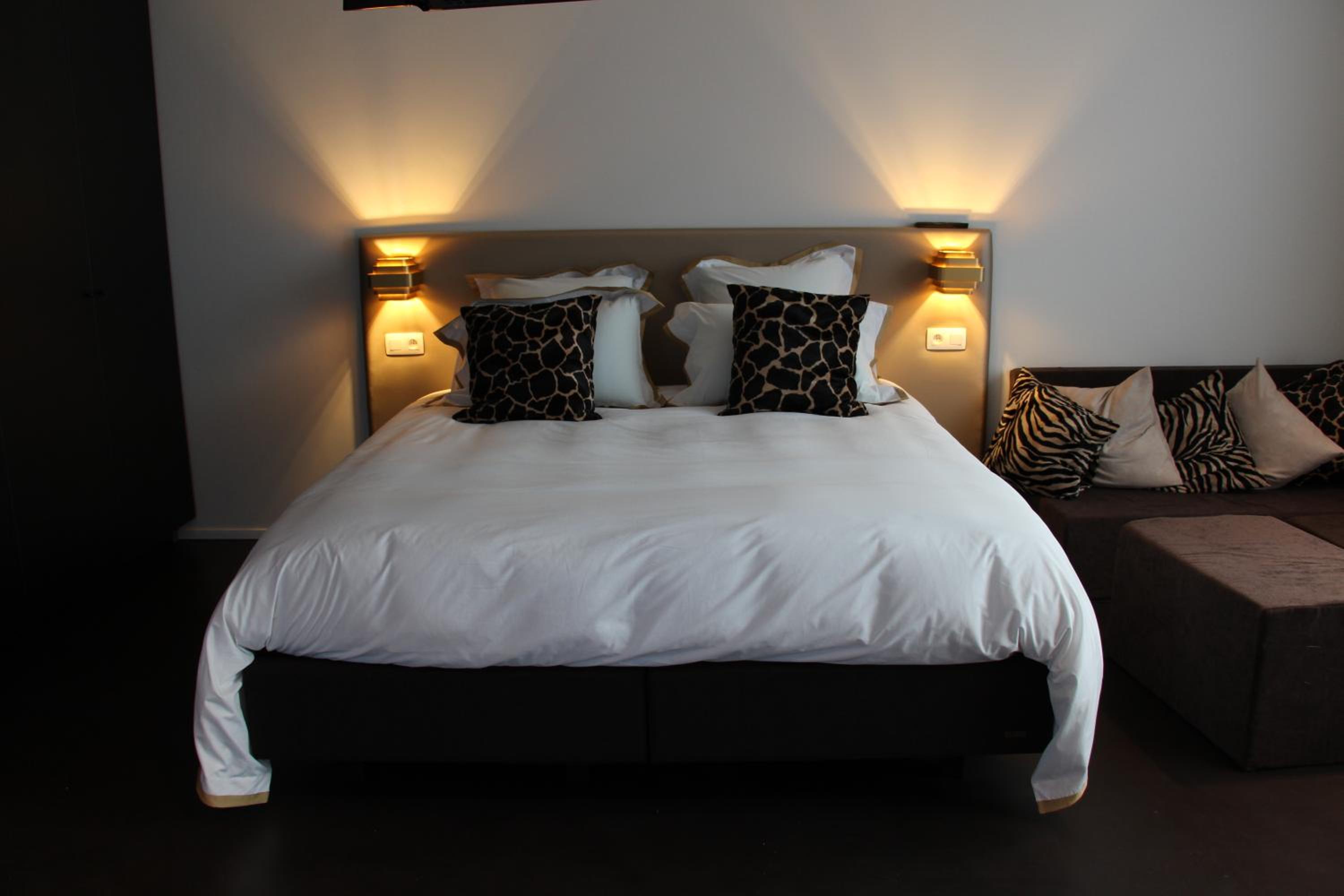 Koto Garden Suites