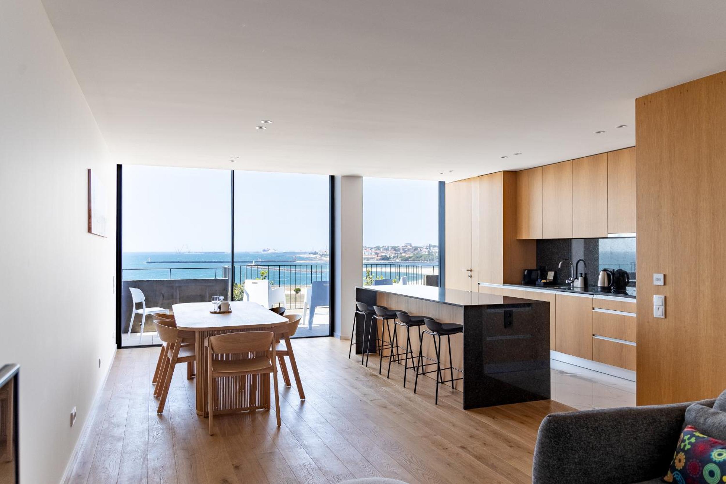 Bellevue Living Sea and City By MP