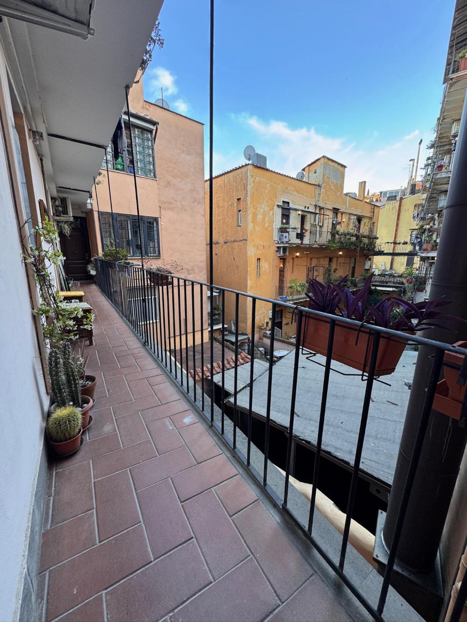Garibaldi Studio Apt