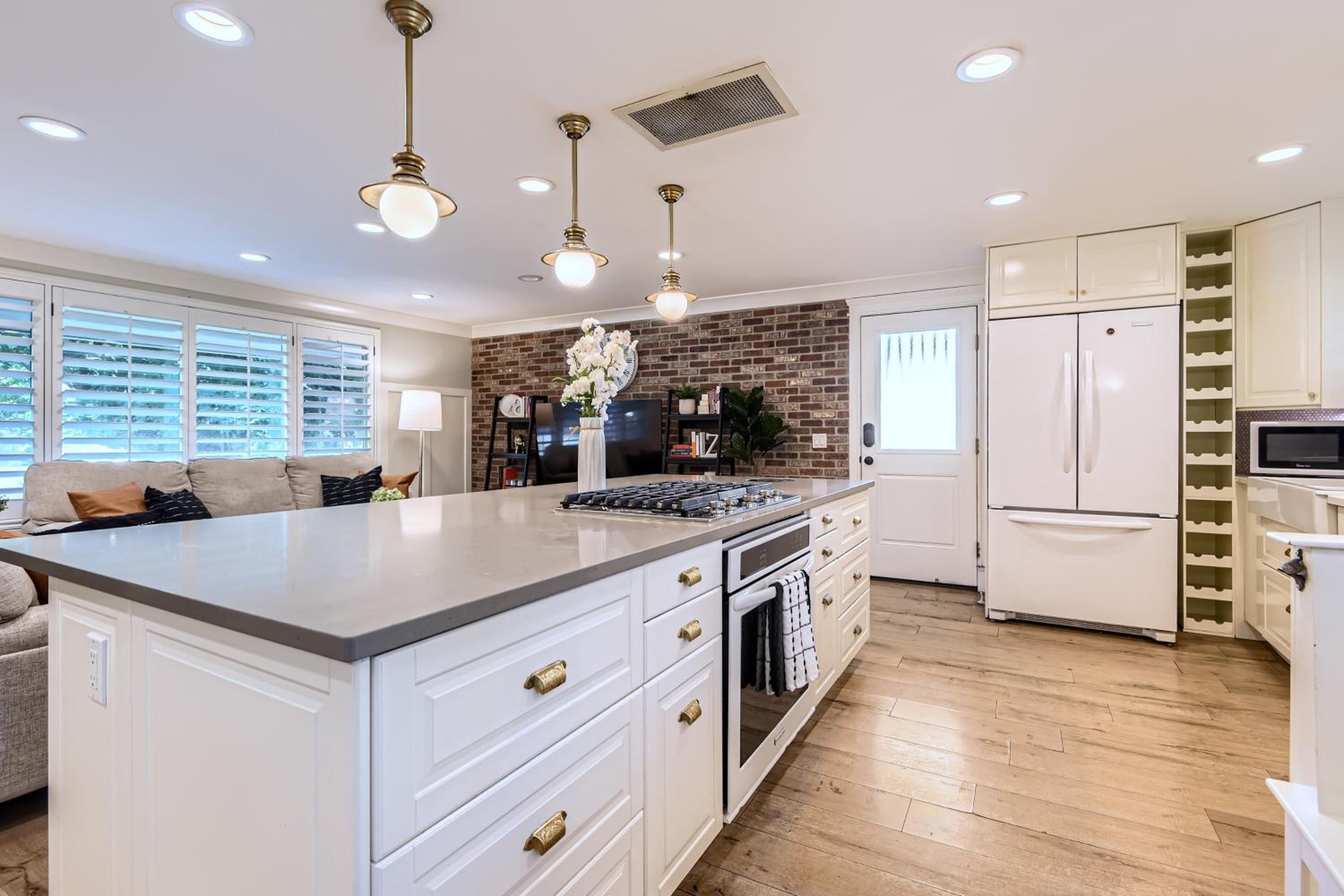 Upscale Home - Ski, Bike, & Hike