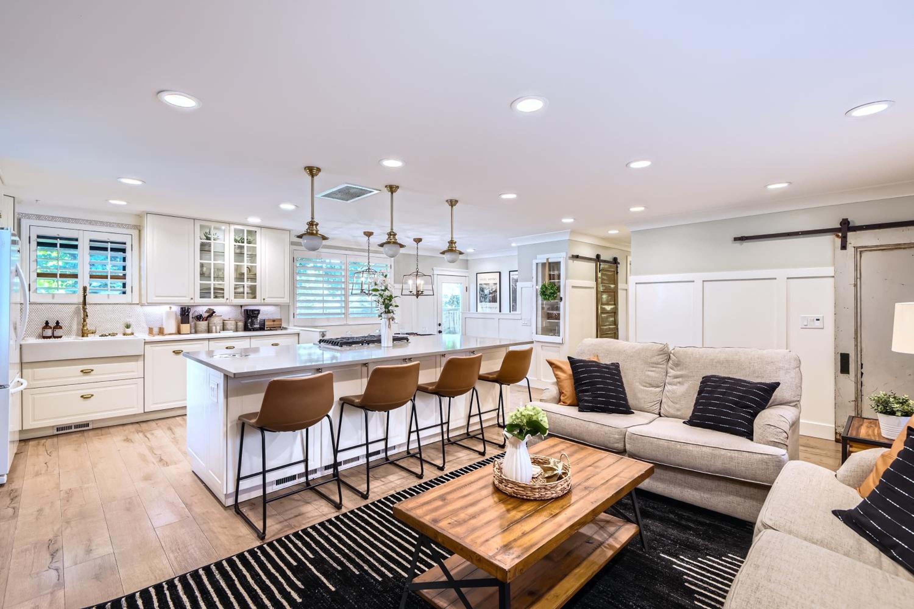 Upscale Home - Ski, Bike, & Hike