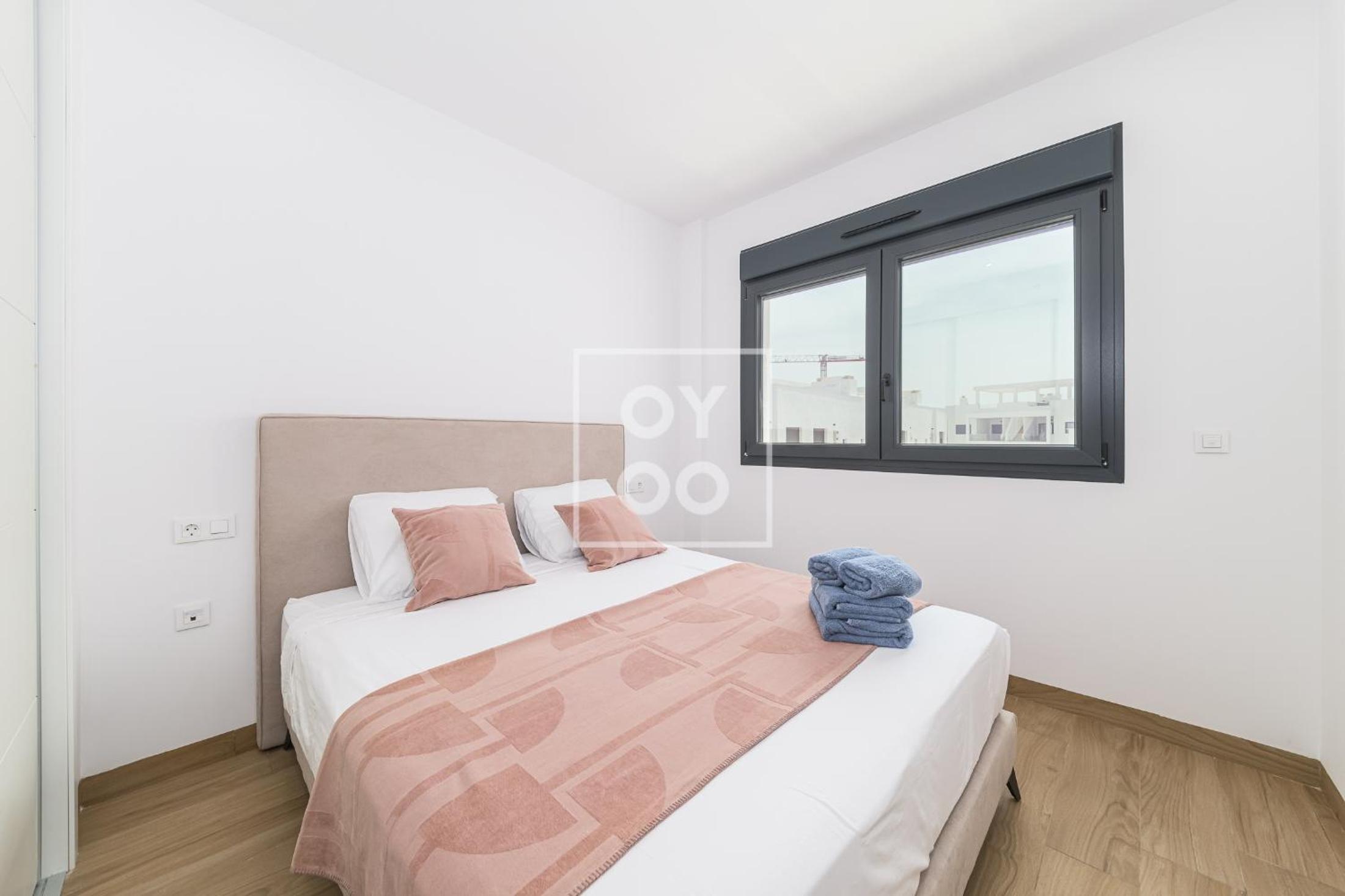 Nalia Horizon Penthouse, Outdoor living with solarium, BBQ, pool, hot tub - by OYOOSTAYS