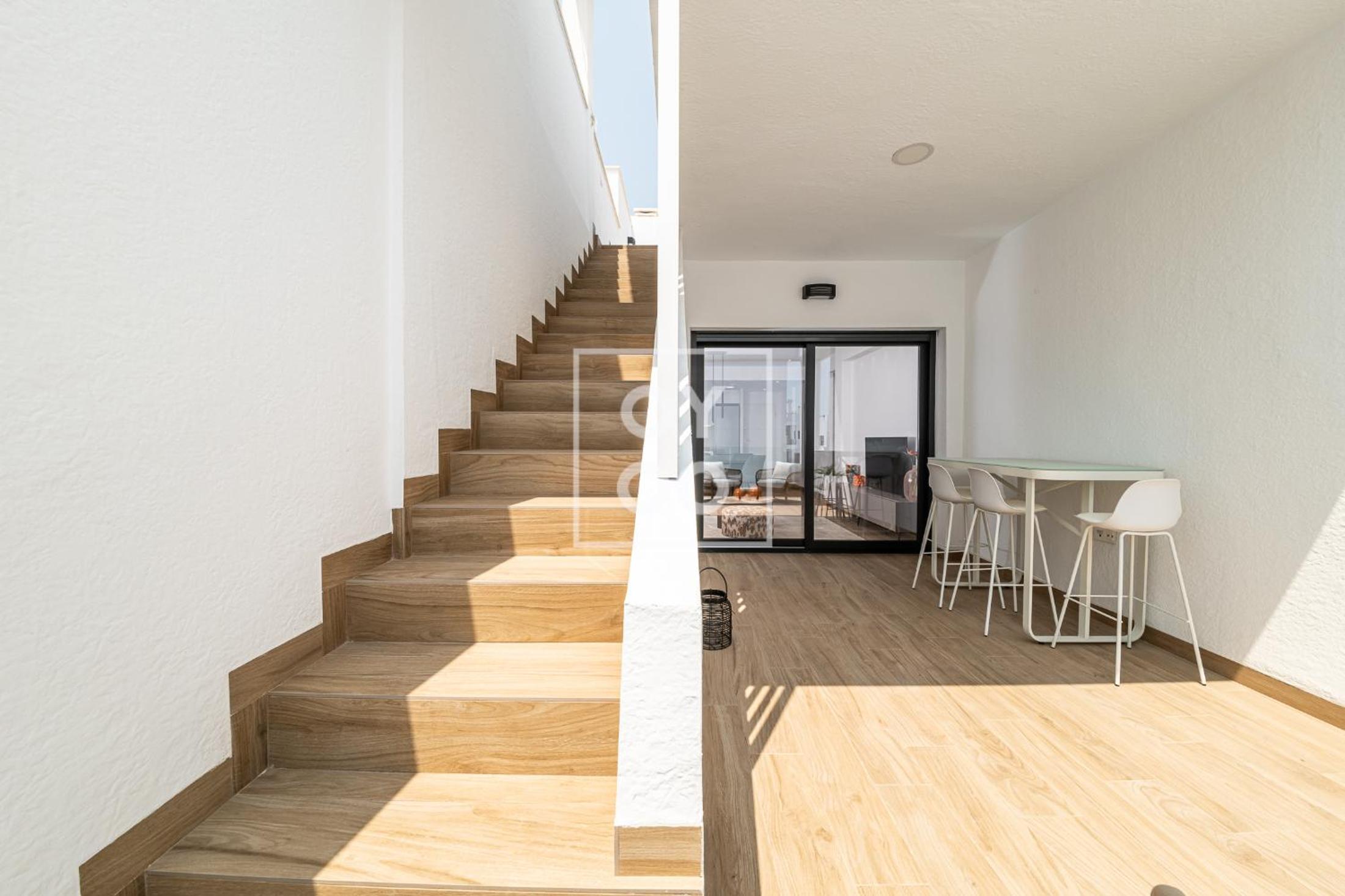 Nalia Horizon Penthouse, Outdoor living with solarium, BBQ, pool, hot tub - by OYOOSTAYS