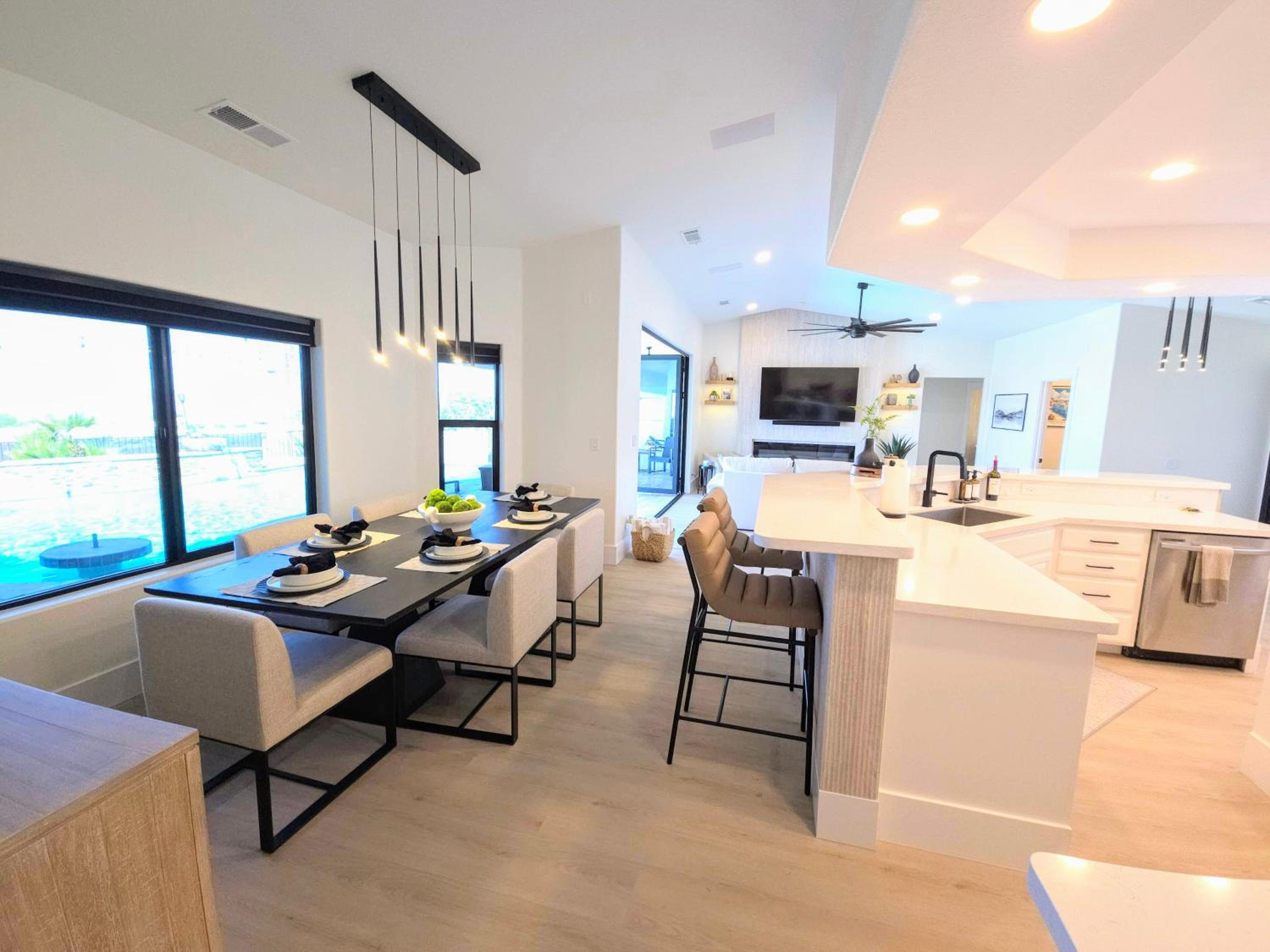 Lake Havasu Home with Heated Pool, Hot Tub & Game Room