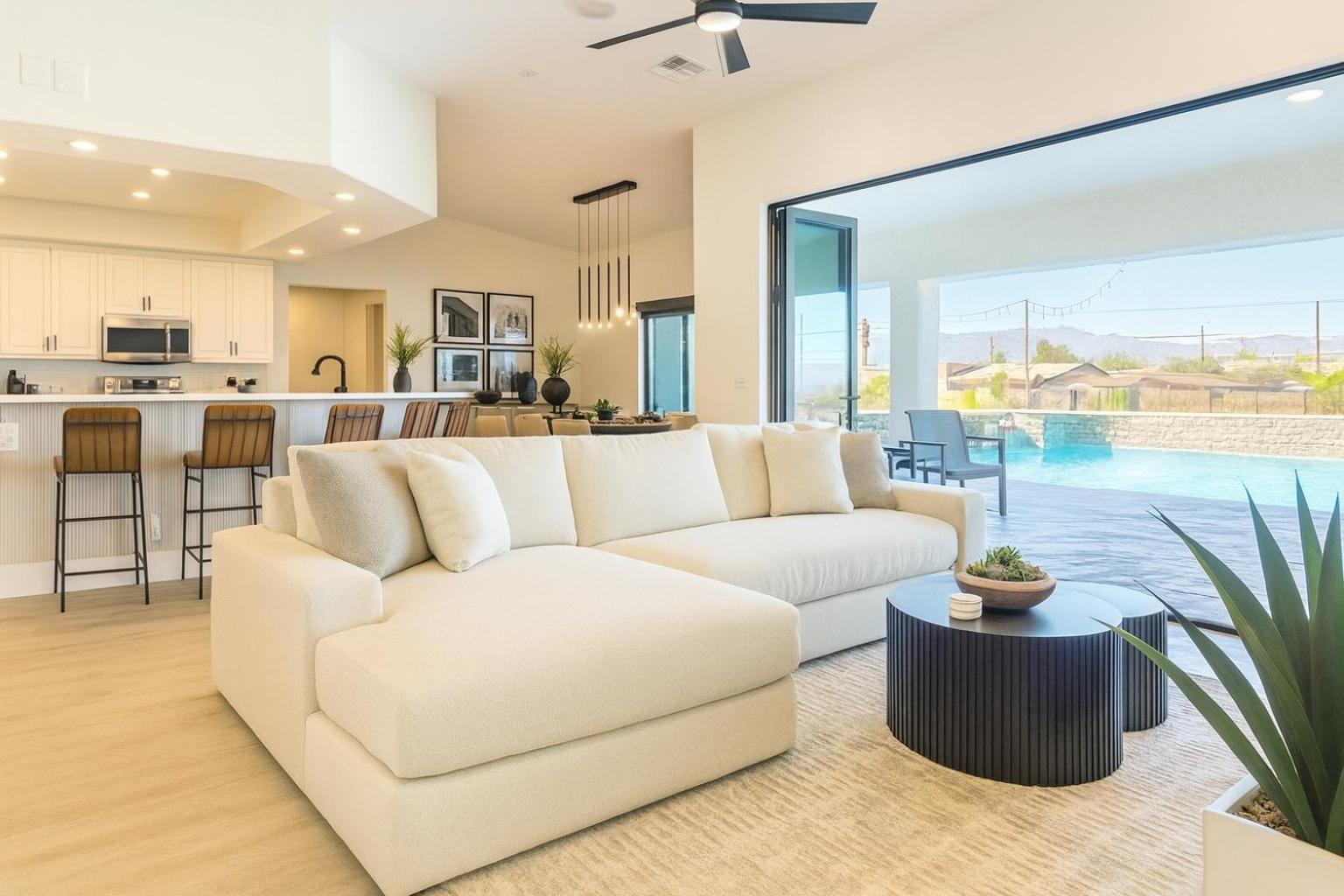 Lake Havasu Home with Heated Pool, Hot Tub & Game Room