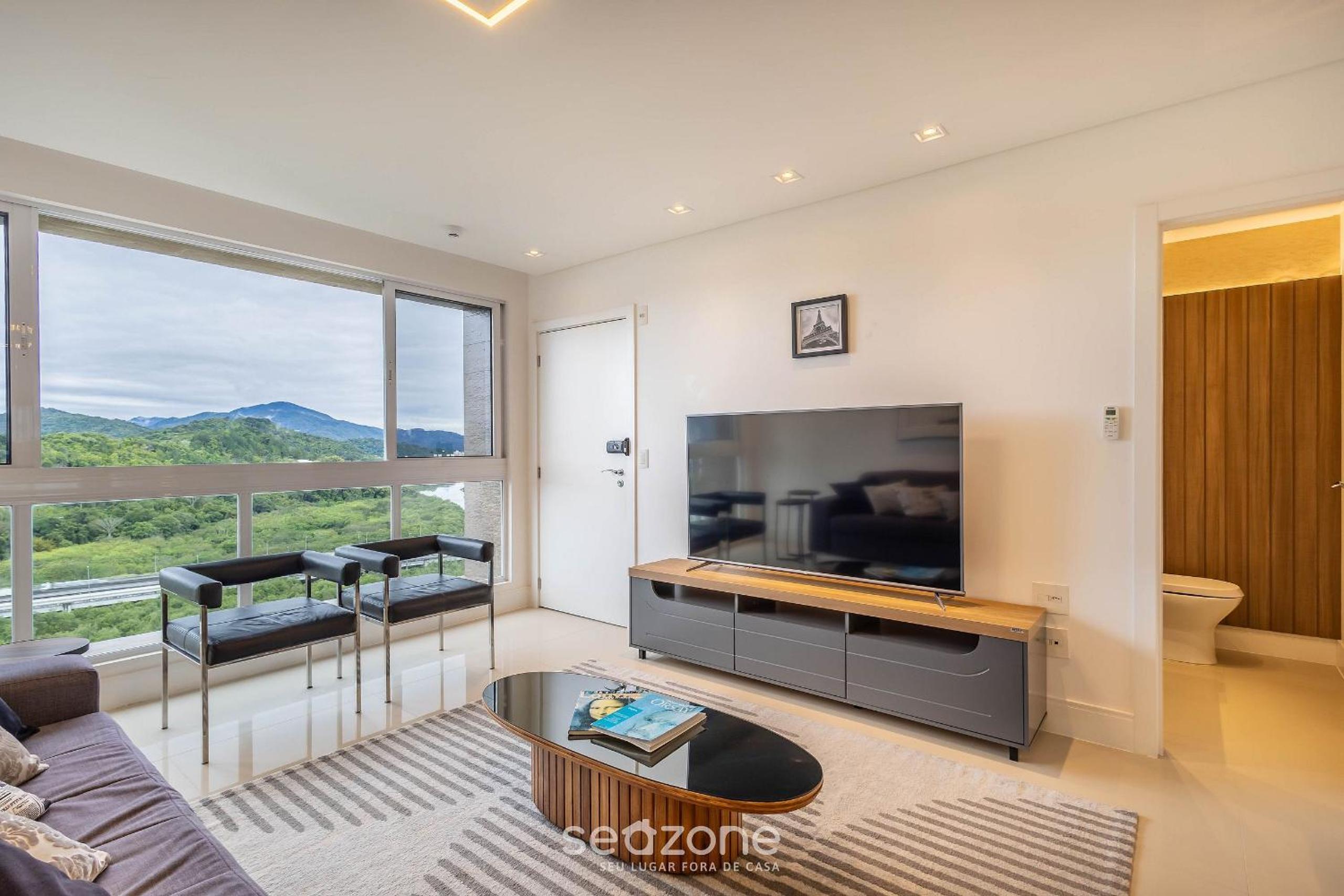 3-Suite Apartment 170m from the Beach GUA1902