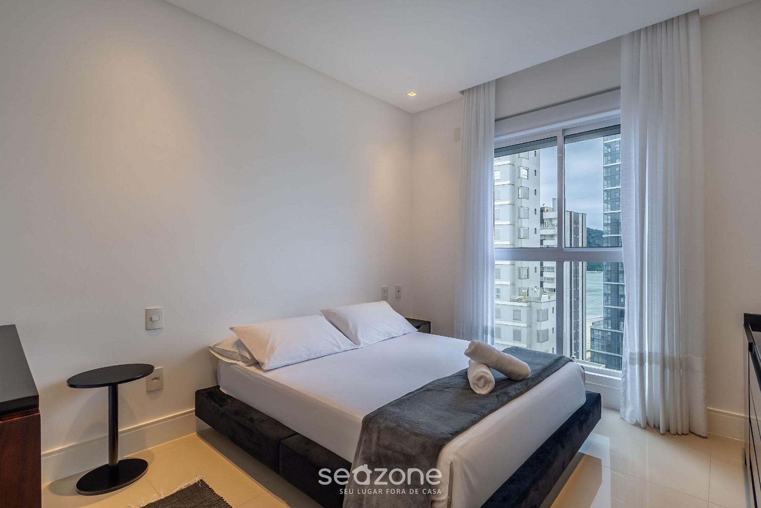 3-Suite Apartment 170m from the Beach GUA1902