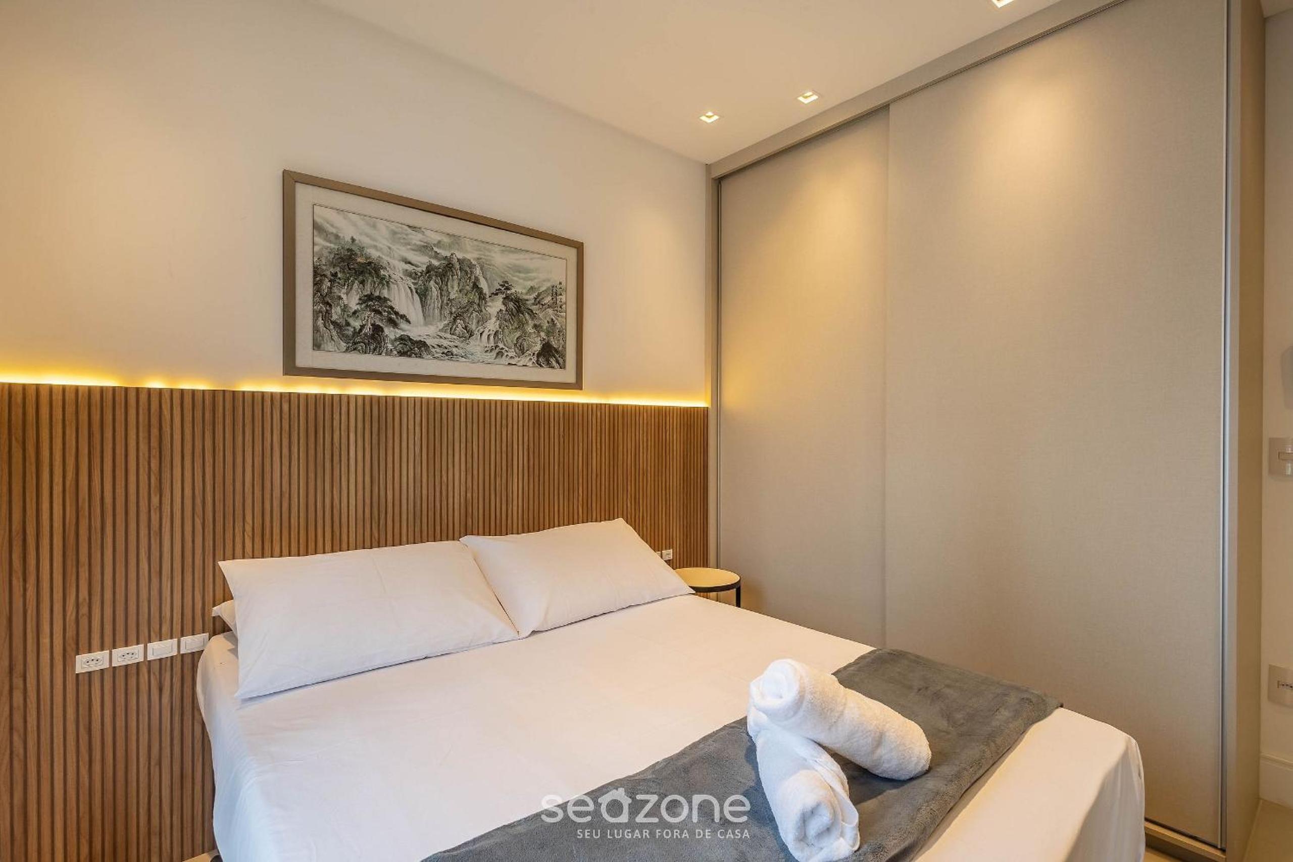 3-Suite Apartment 170m from the Beach GUA1902