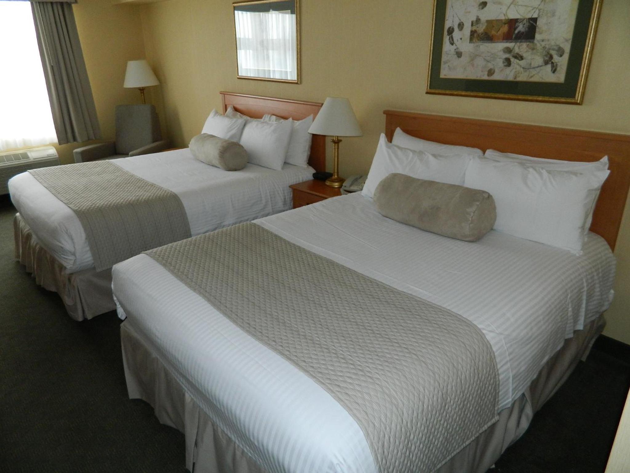 Orillia Vacations - Days Inn by Wyndham Orillia - Property Image 12