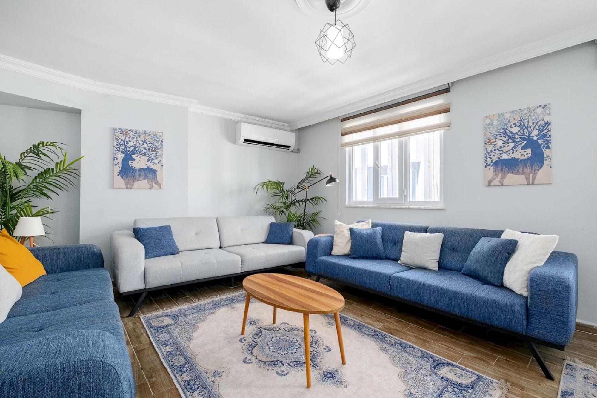 Modern Balcony Flat 10 Minutes to Üsküdar Seafro