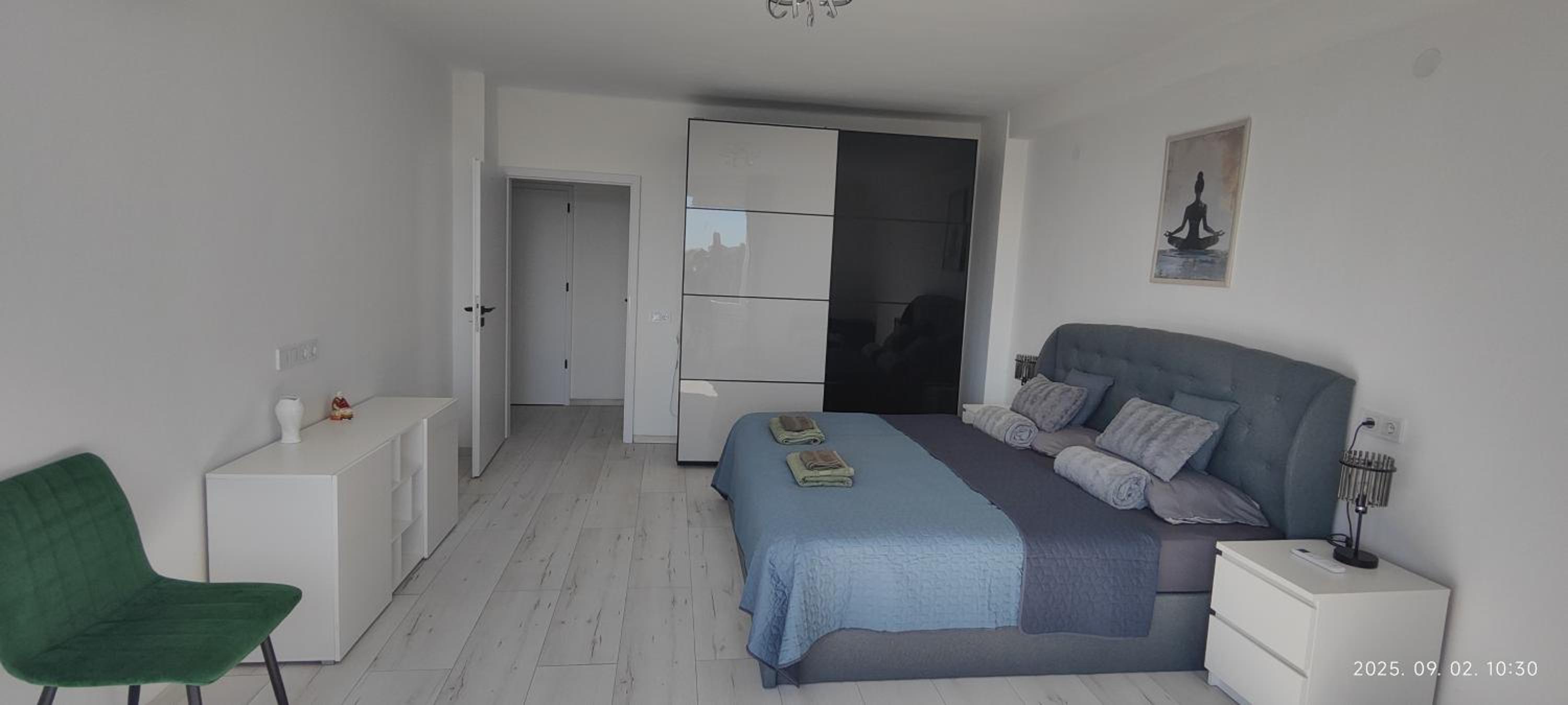 Duna Panorama -two-bedroom apartment with terrace