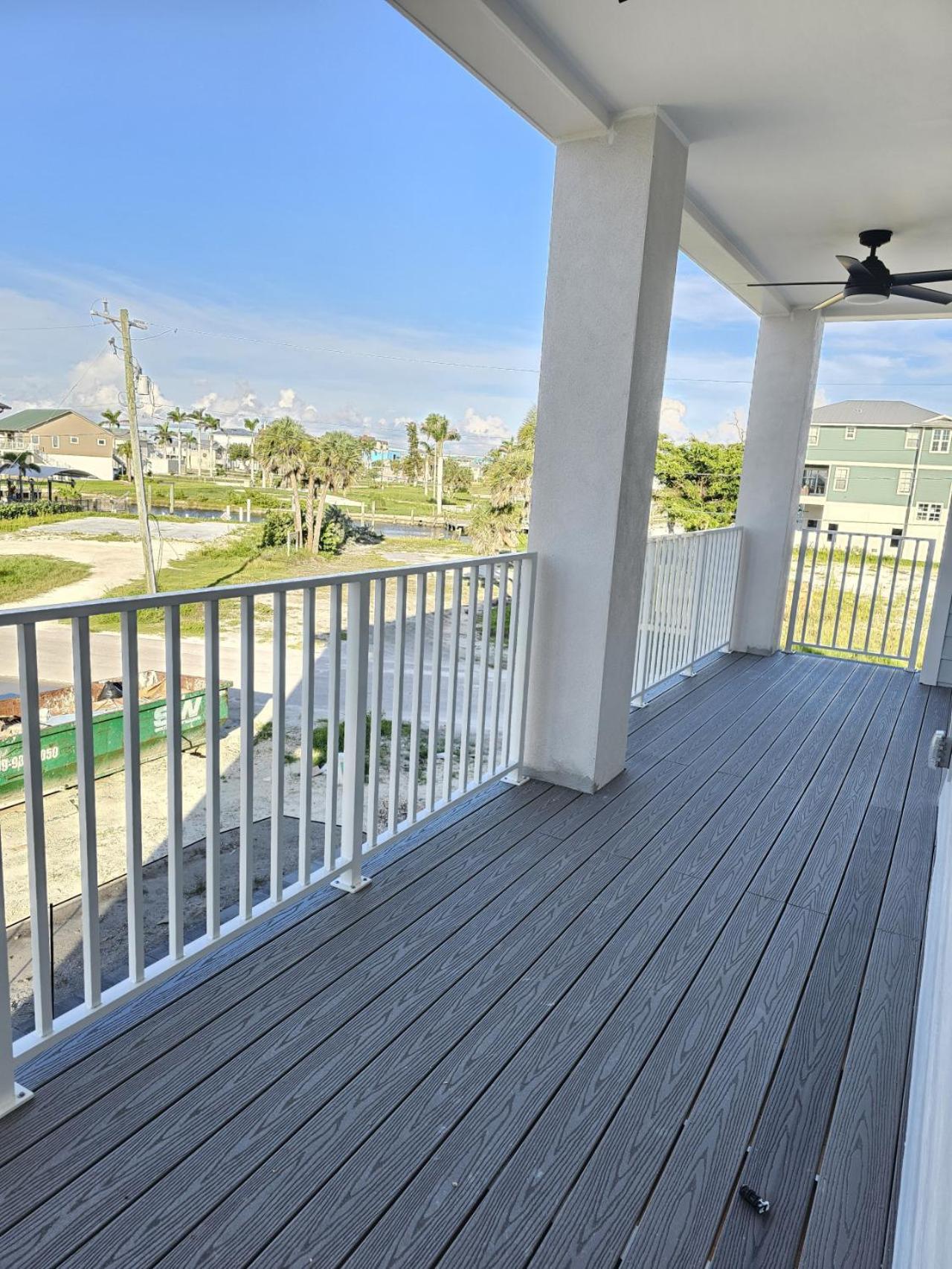 Luxury 5BR- 4BA Coastal Retreat - Stunning Ocean Views and Walk to Times Square