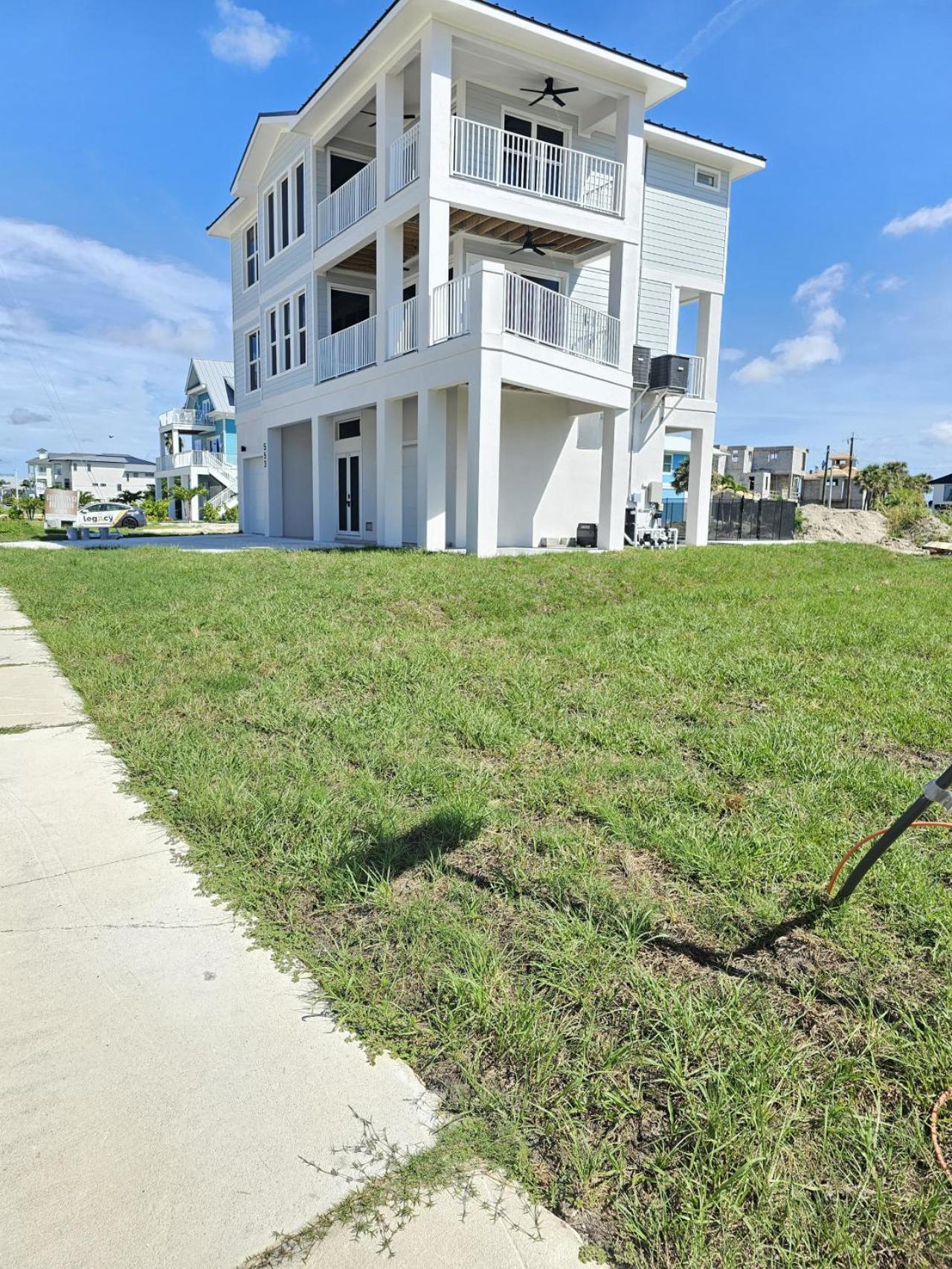 Luxury 5BR- 4BA Coastal Retreat - Stunning Ocean Views and Walk to Times Square