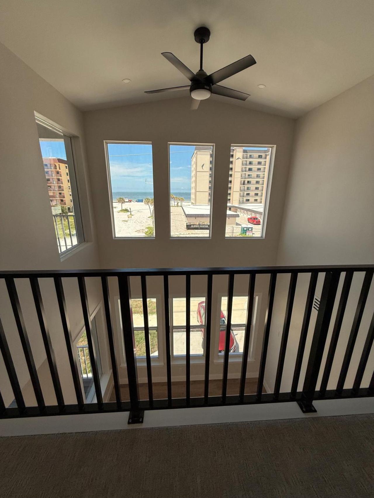Luxury 5BR- 4BA Coastal Retreat - Stunning Ocean Views and Walk to Times Square
