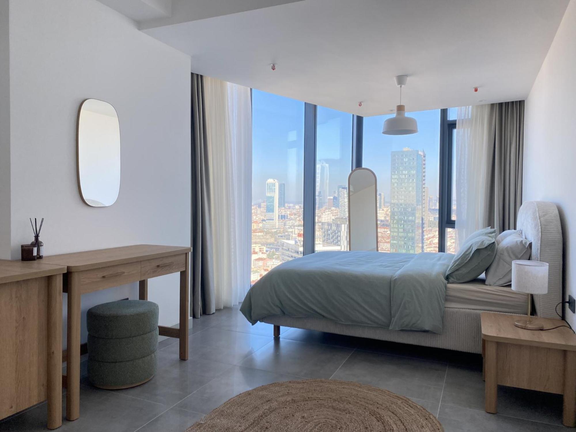 Earthquake-Resistant Residence in Sisli Stunning View