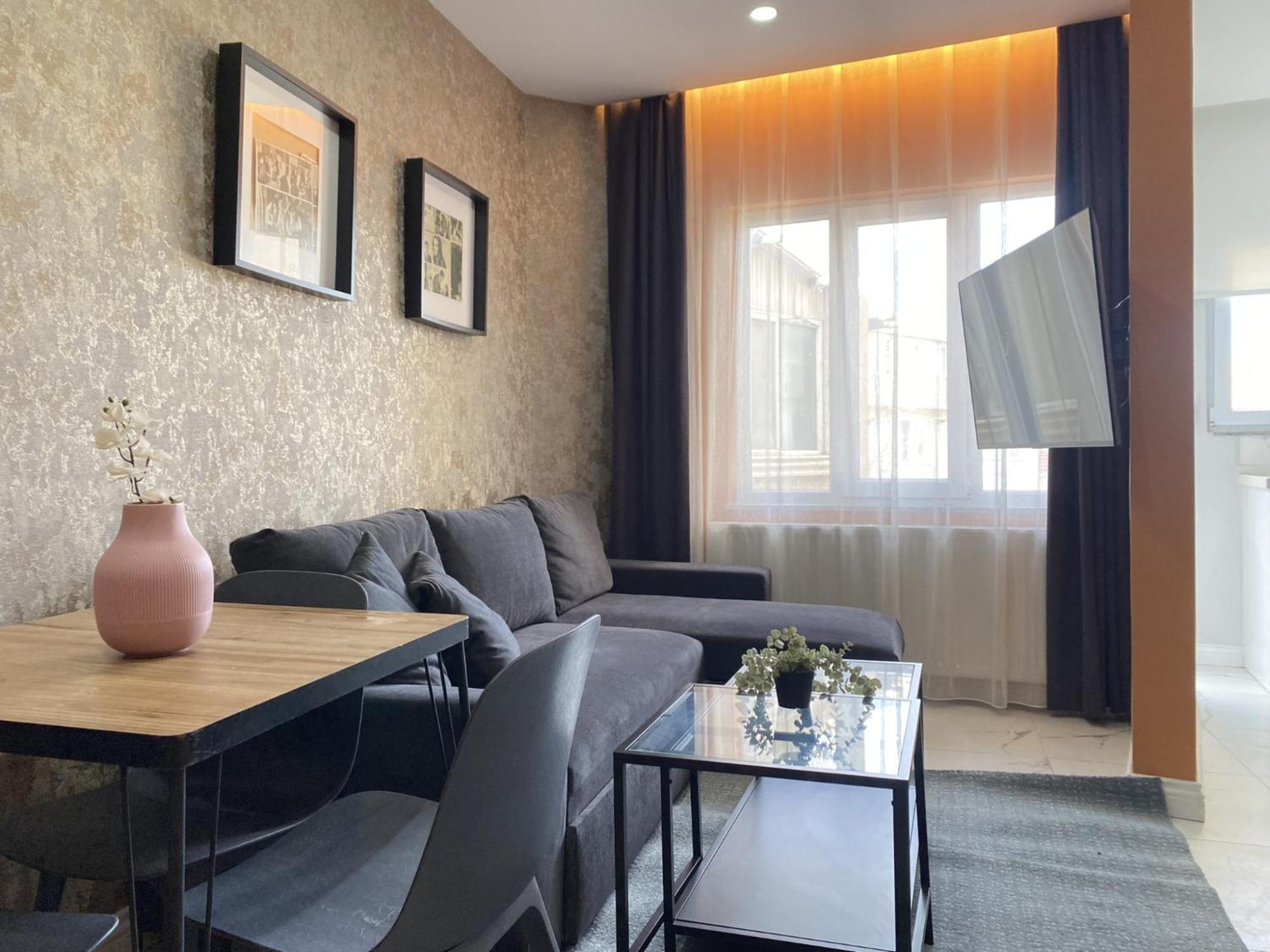 Central Comfortable Flat in Historic Balat