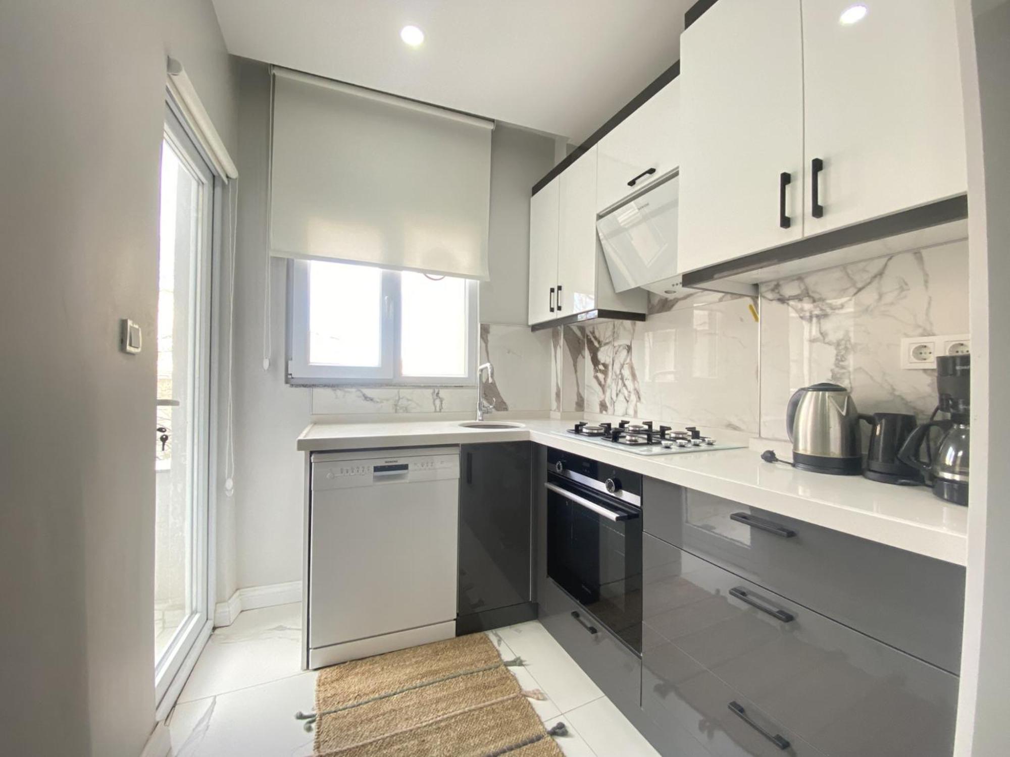 Central Comfortable Flat in Historic Balat