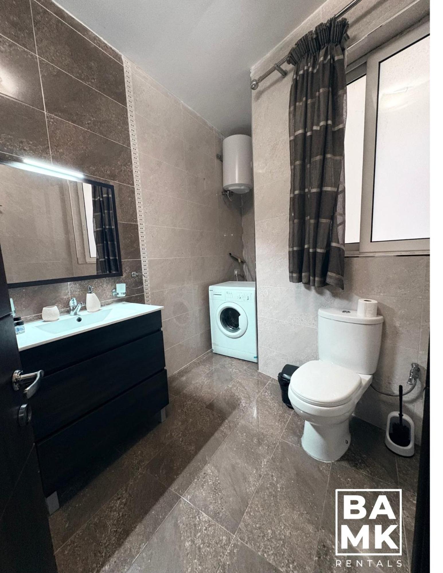 Sliema Modern 2 Bedroom Apartment 1 Minute from the Promenade