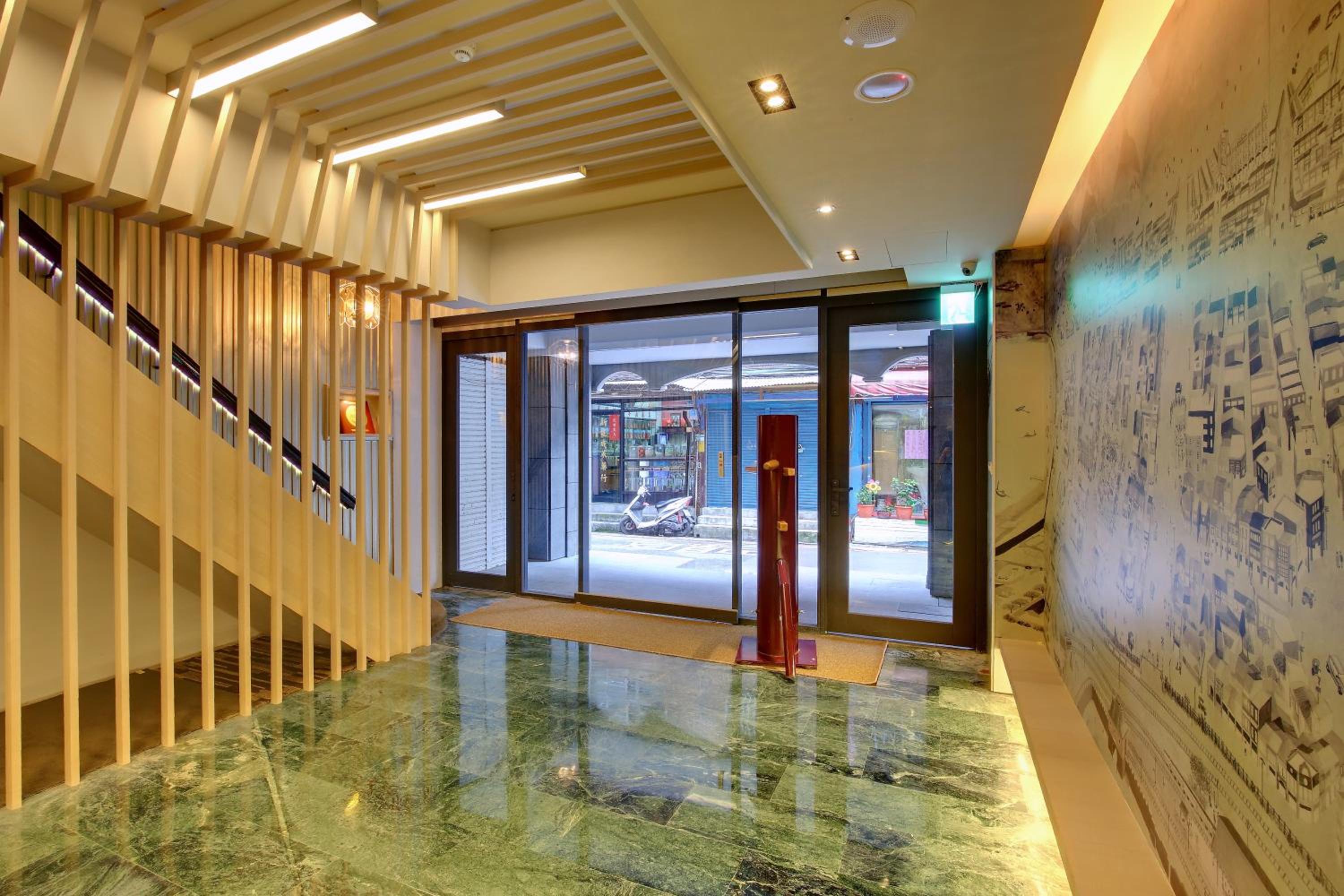 Bayman Hotel