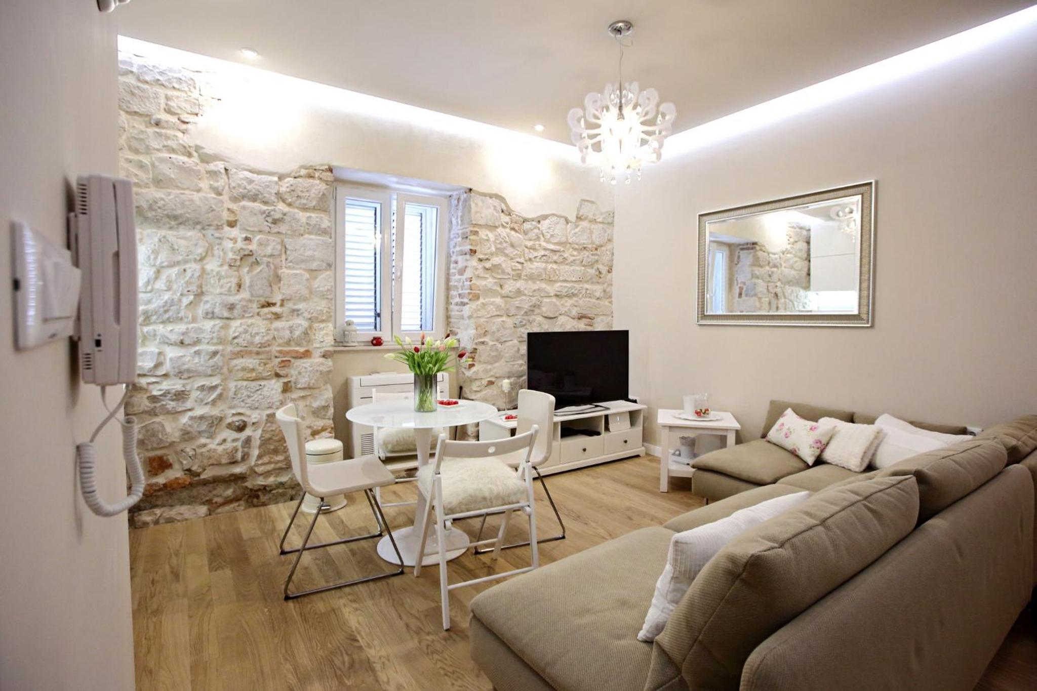 Apartment White Stone - Diocletian Palace photo 2