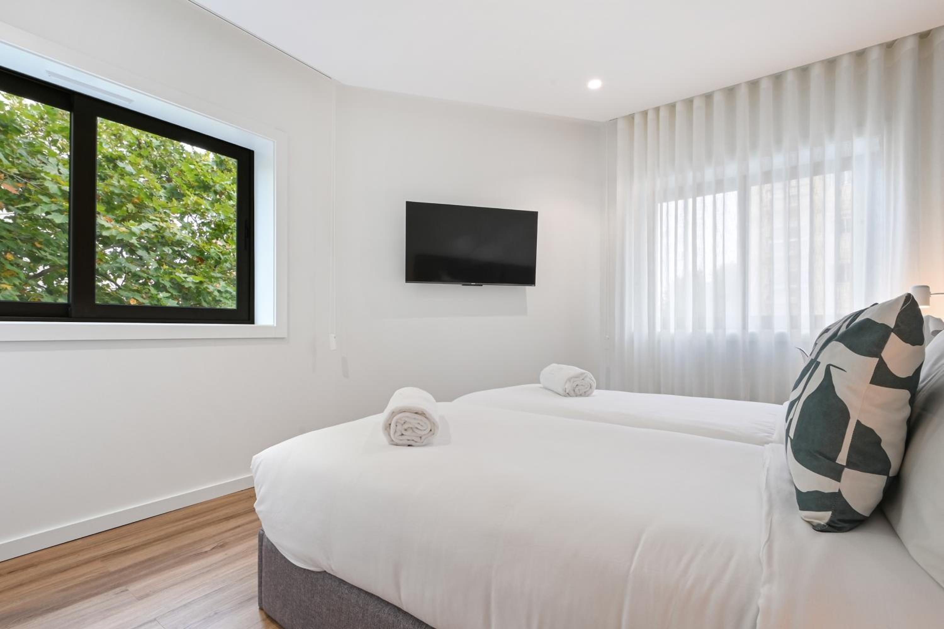 ON Apartments - Matosinhos Premium - Free Parking & Pet Friendly