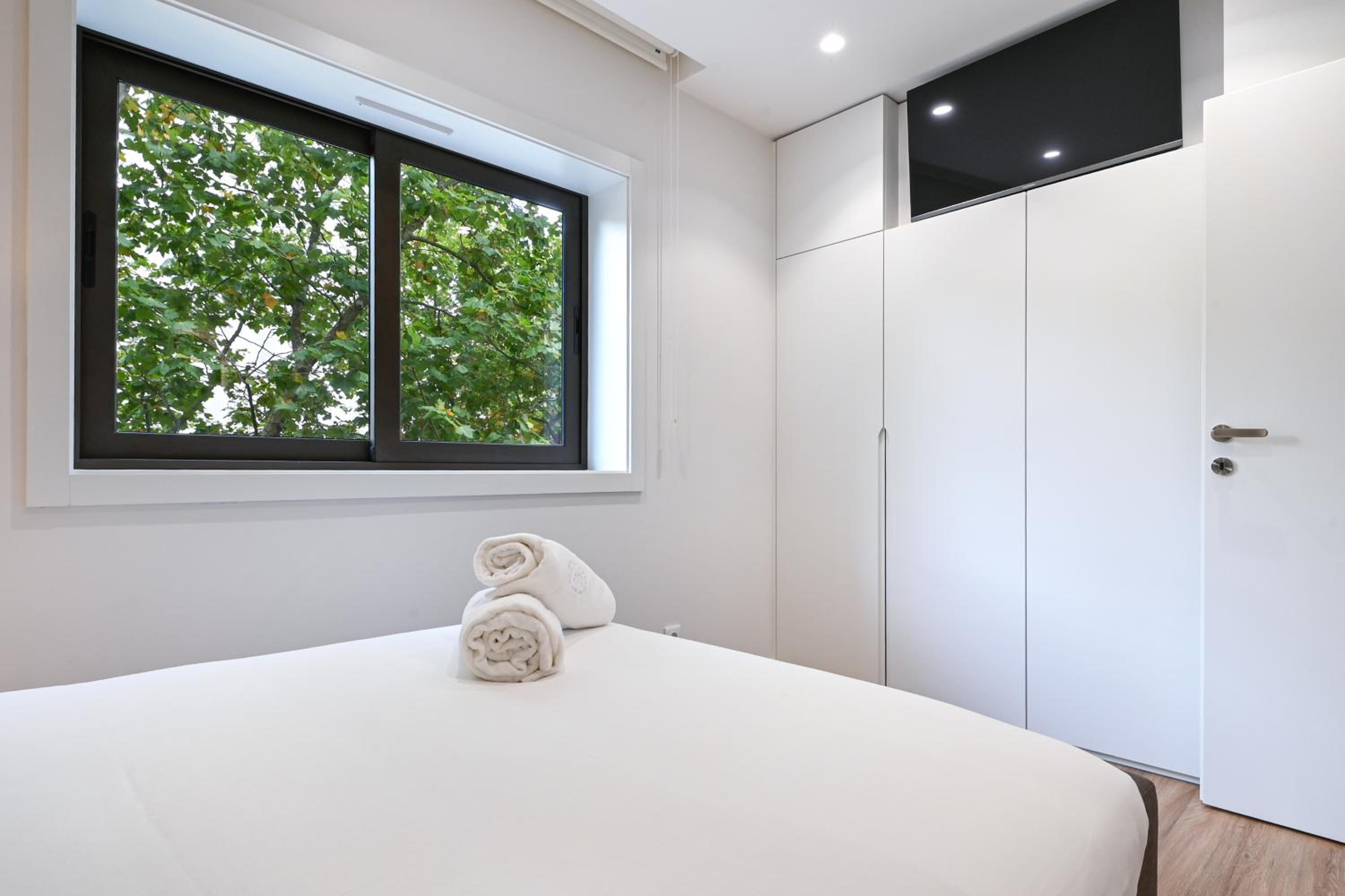 ON Apartments - Matosinhos Premium - Free Parking & Pet Friendly