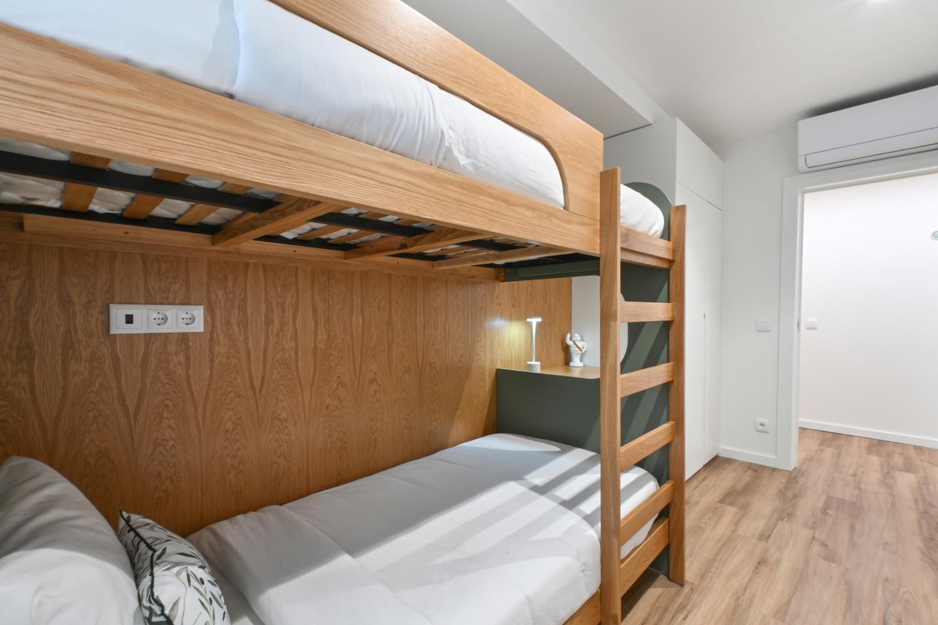 ON Apartments - Matosinhos Premium - Free Parking & Pet Friendly