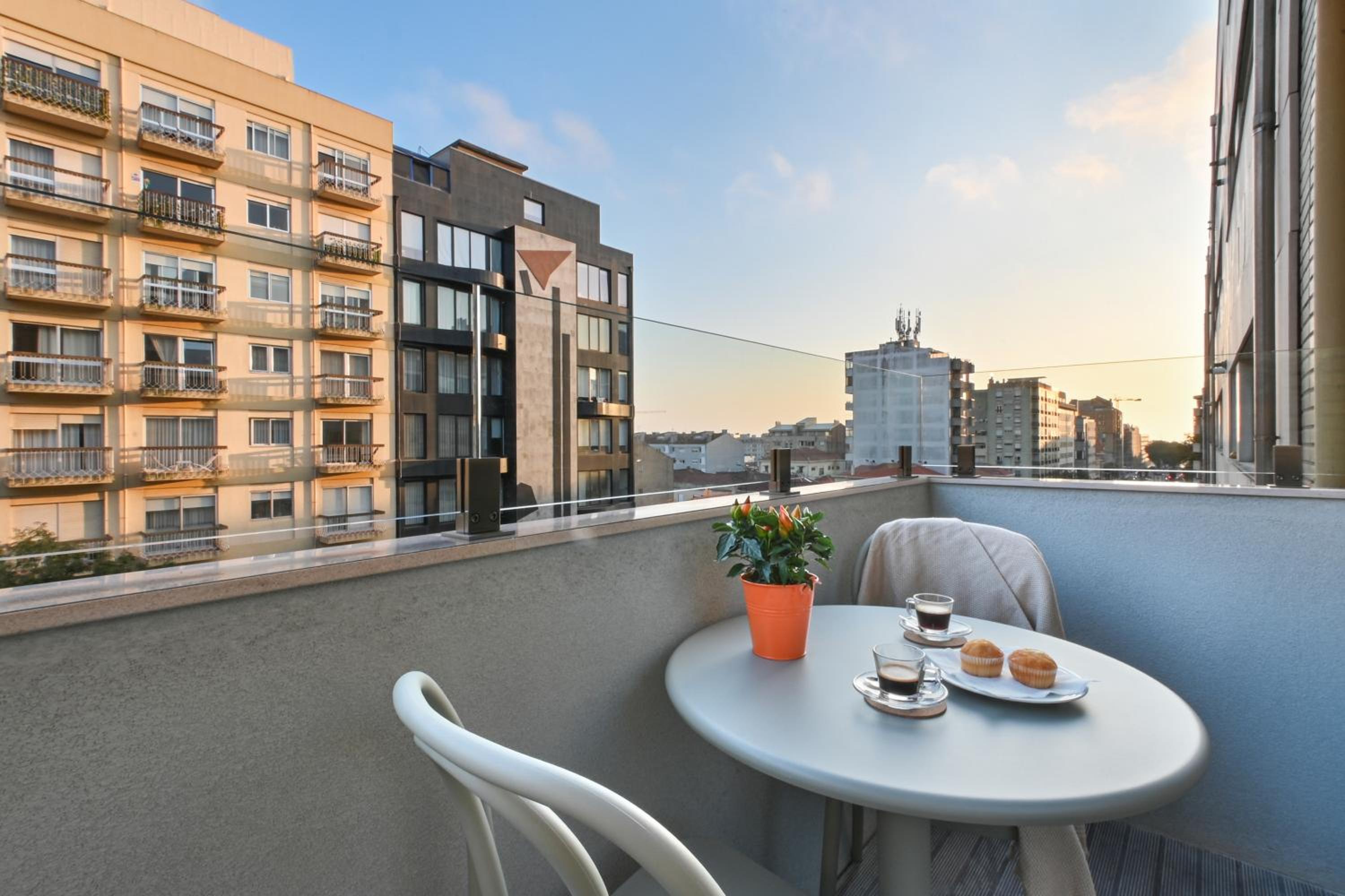 ON Apartments - Matosinhos Premium - Free Parking & Pet Friendly