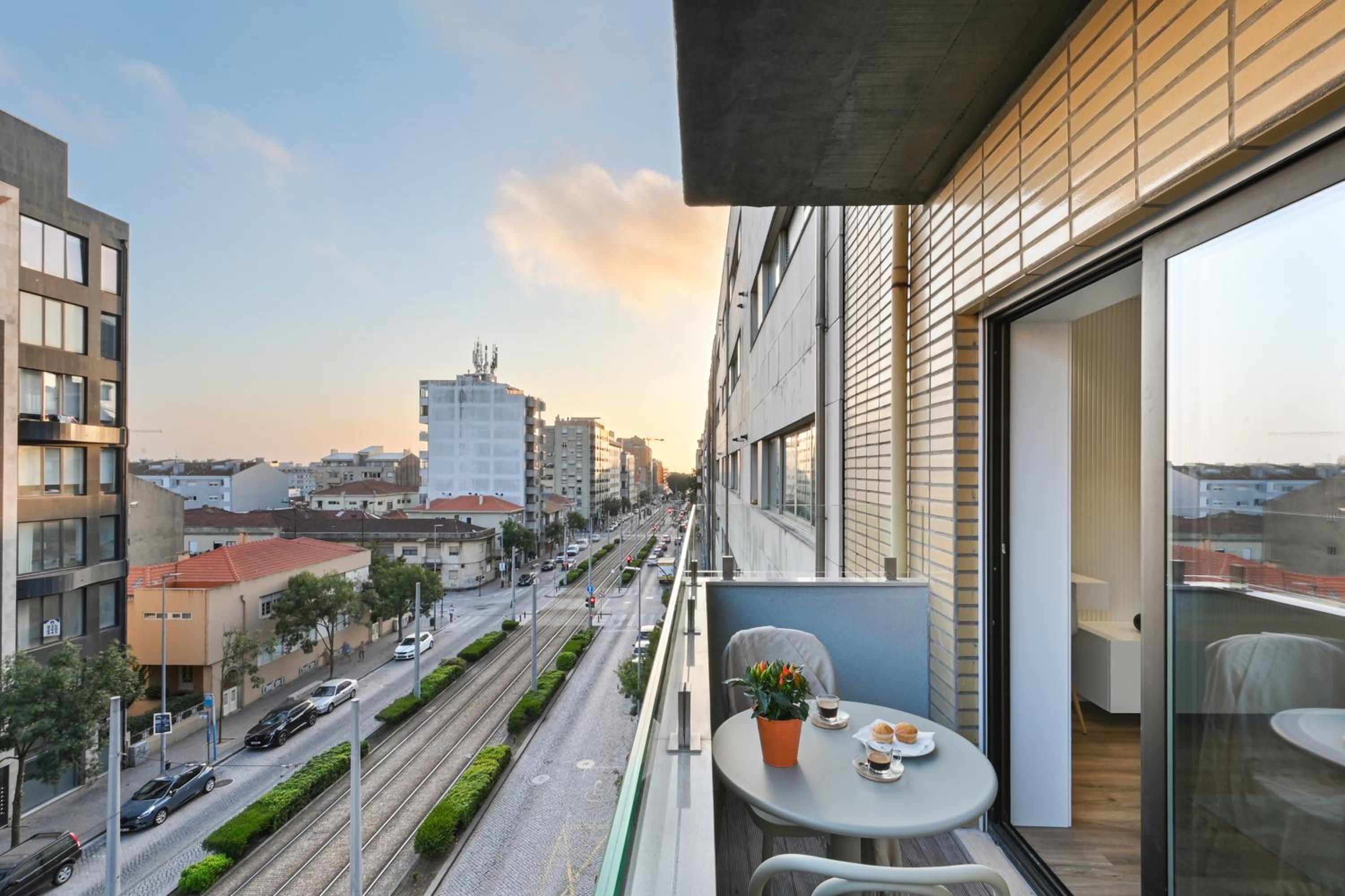 ON Apartments - Matosinhos Premium - Free Parking & Pet Friendly