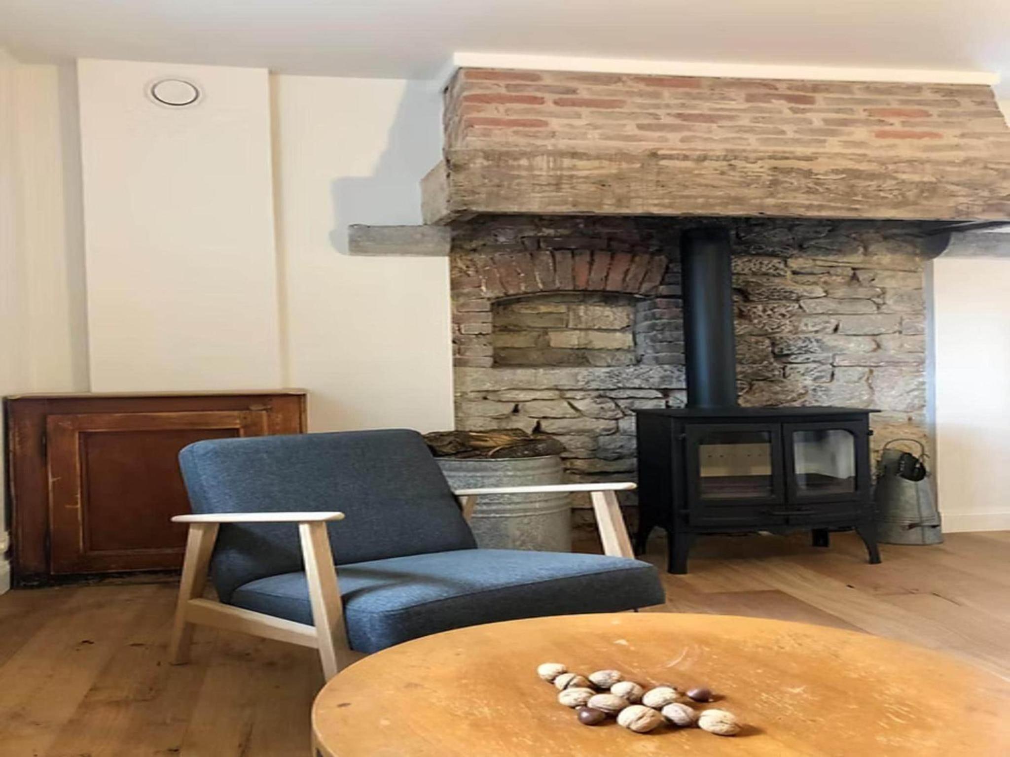 2-bedroom cottage with park and deer park