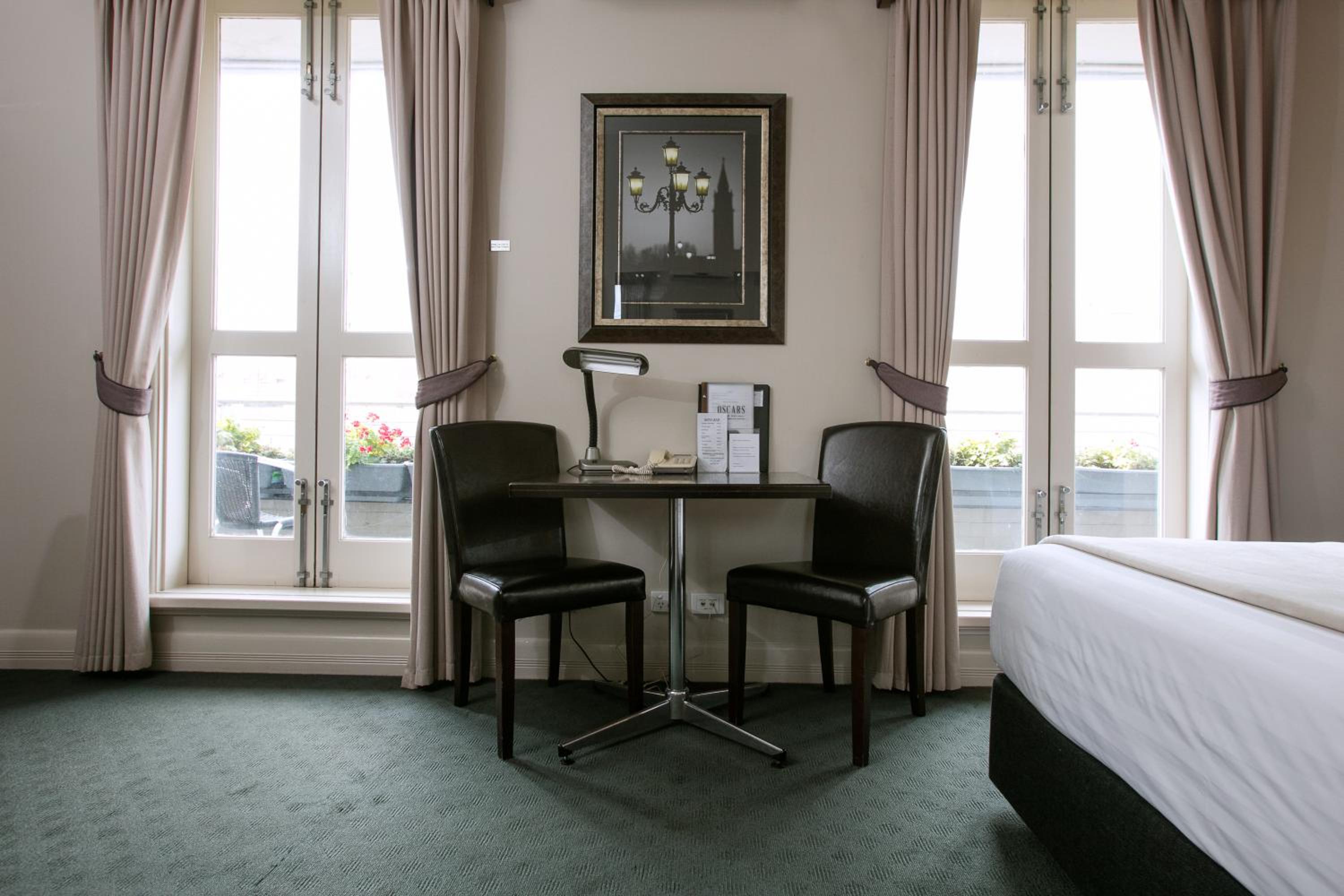 Ballarat Vacations - Oscars Hotel and Cafe Bar - Property Image 2