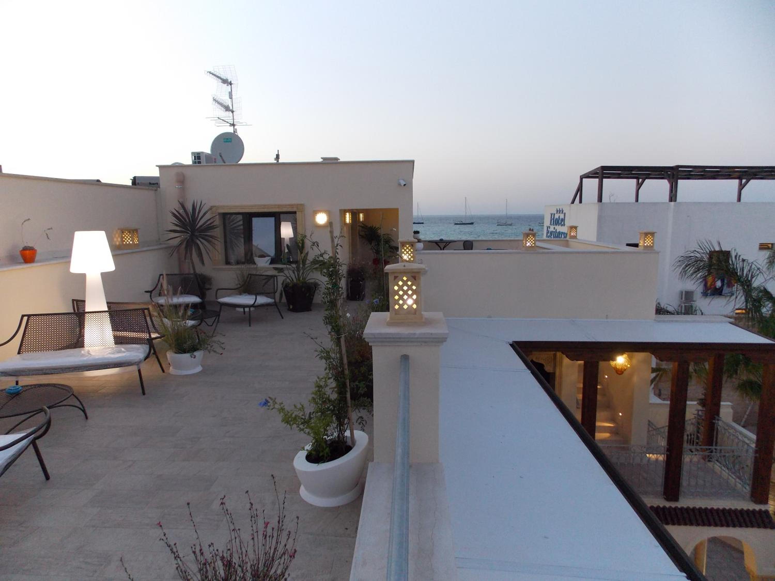 RIAD Comfort Rooms