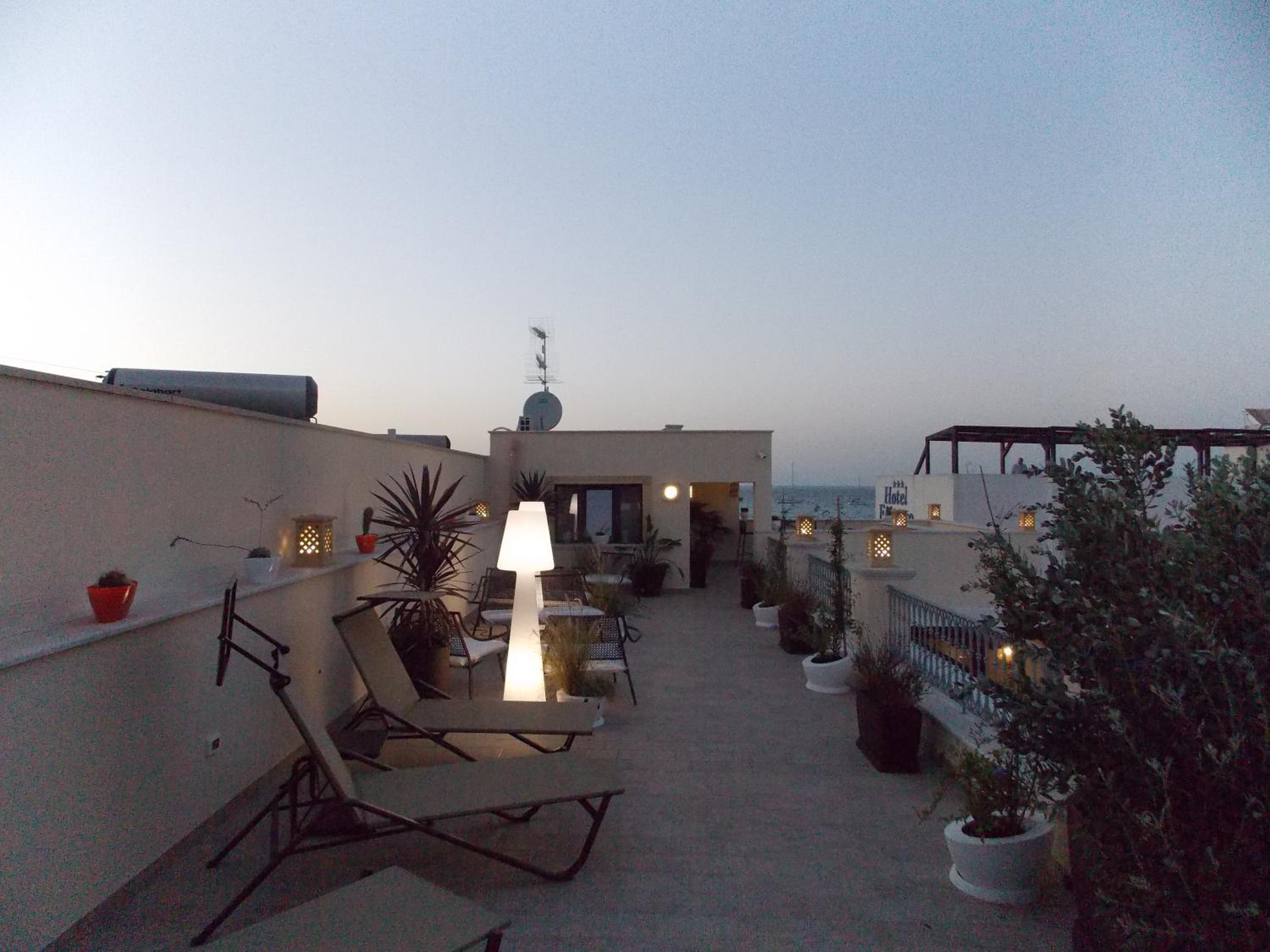 RIAD Comfort Rooms