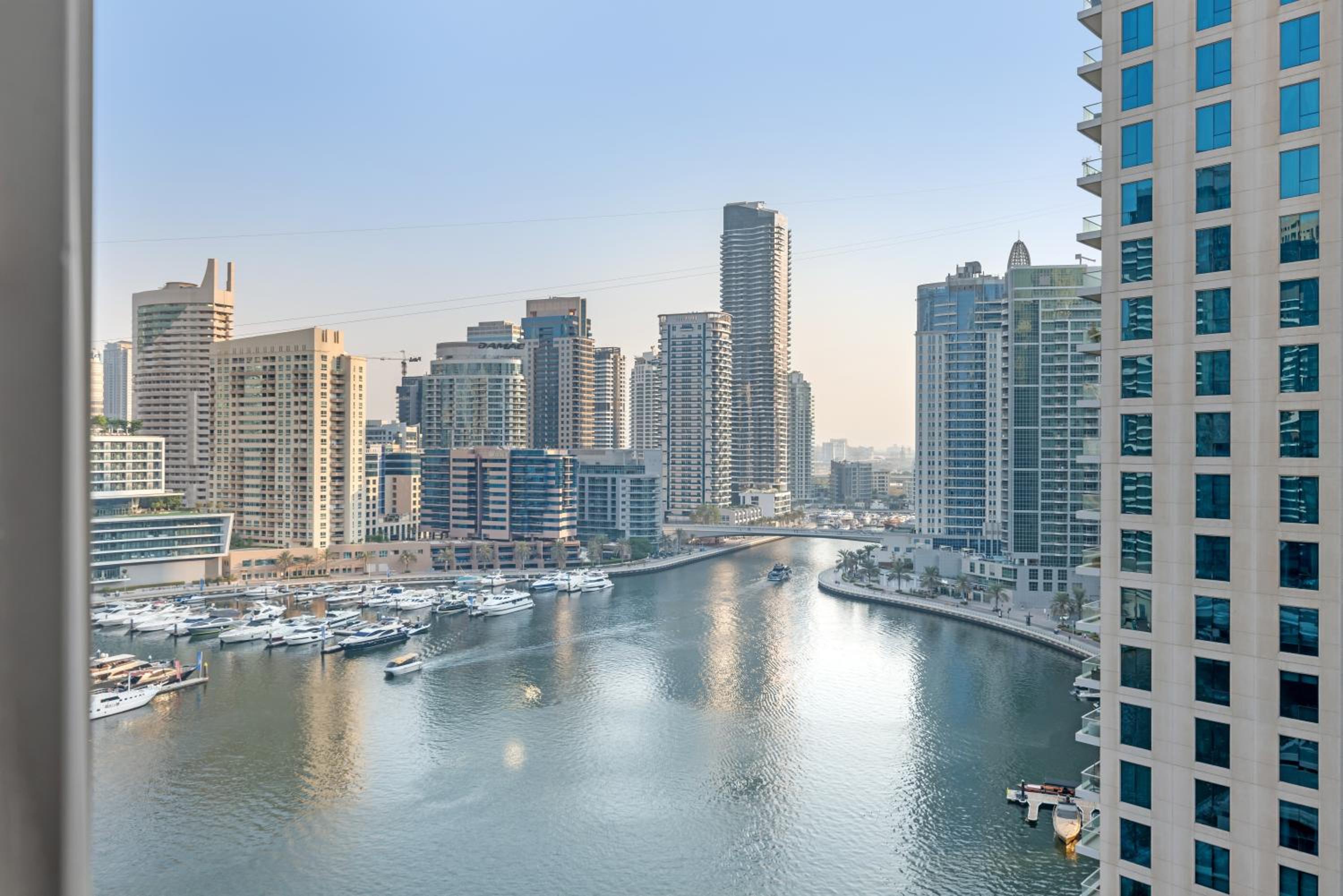 Exceptional Marina View & Location- Large & Bright 1BDR Apartment- 3mn to JBR, Tram & Beach- up to 5