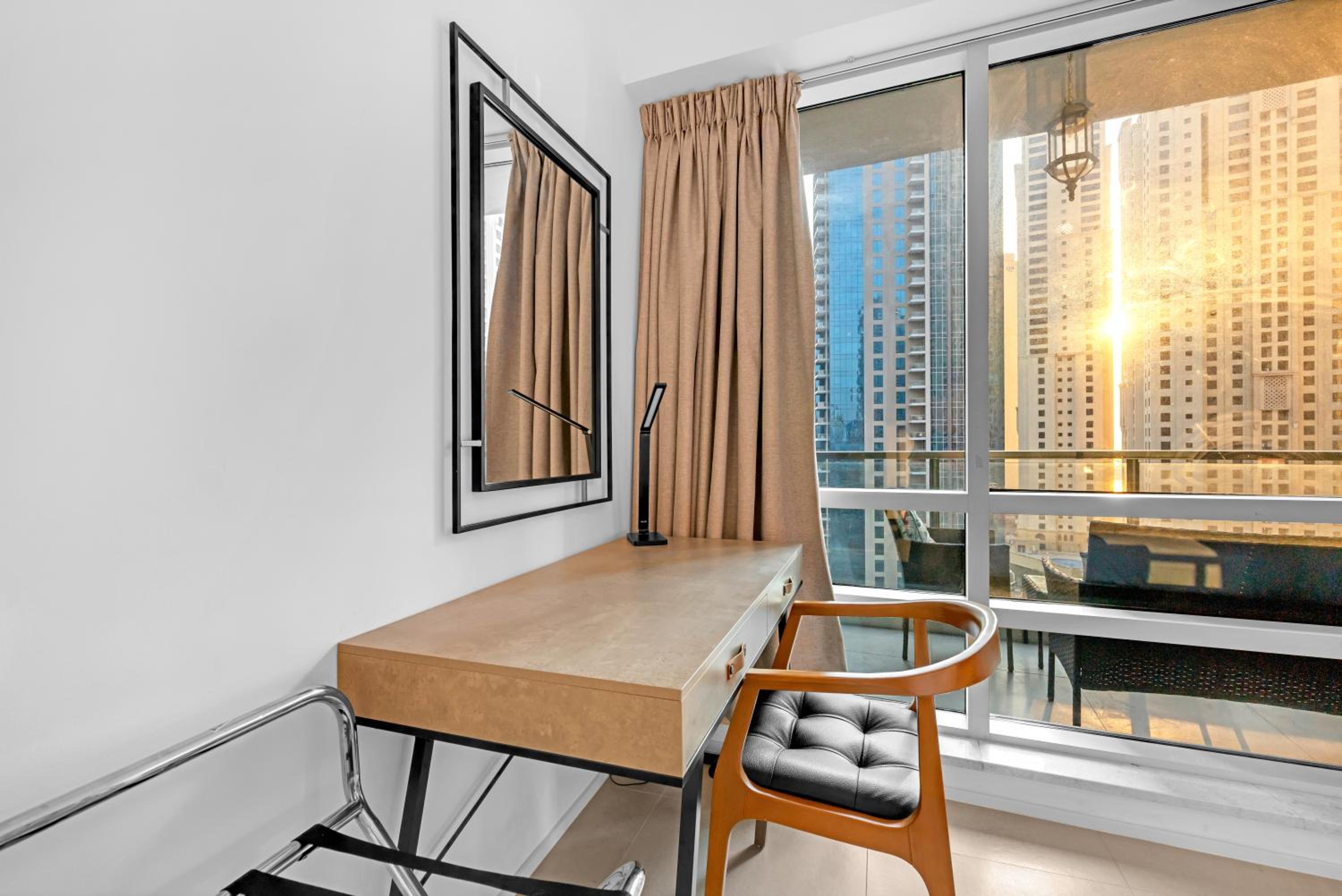 Exceptional Marina View & Location- Large & Bright 1BDR Apartment- 3mn to JBR, Tram & Beach- up to 5