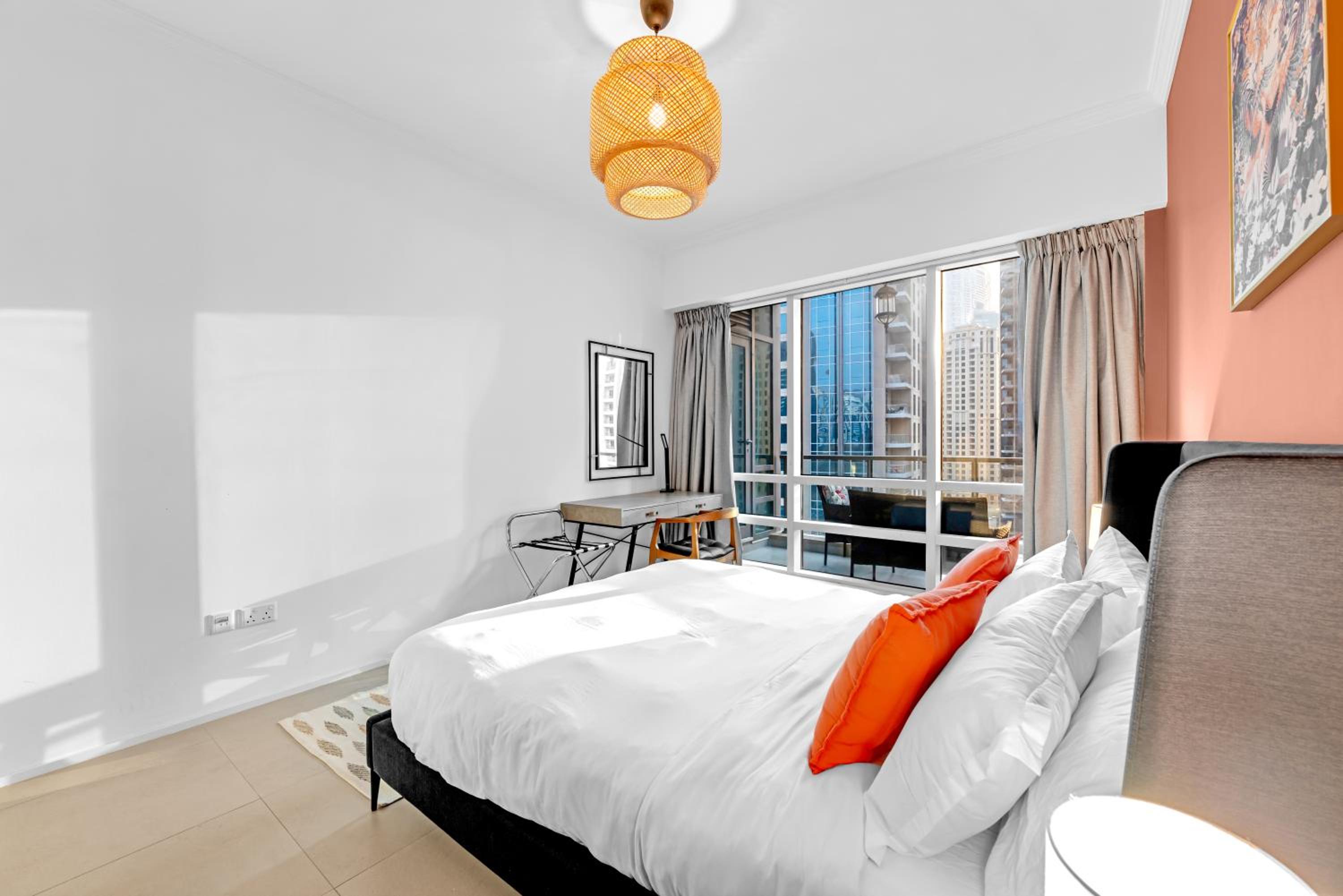 Exceptional Marina View & Location- Large & Bright 1BDR Apartment- 3mn to JBR, Tram & Beach- up to 5