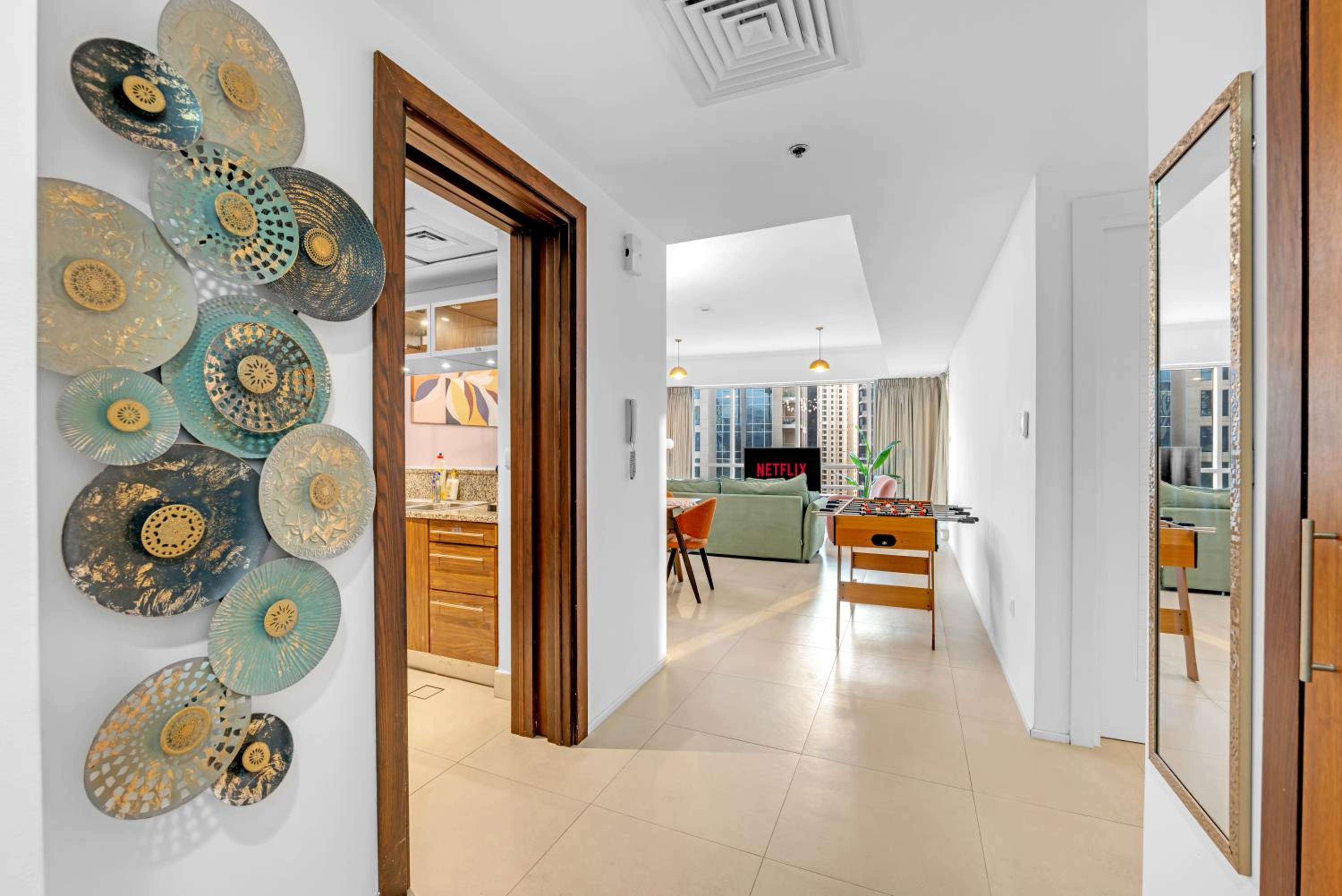 Exceptional Marina View & Location- Large & Bright 1BDR Apartment- 3mn to JBR, Tram & Beach- up to 5