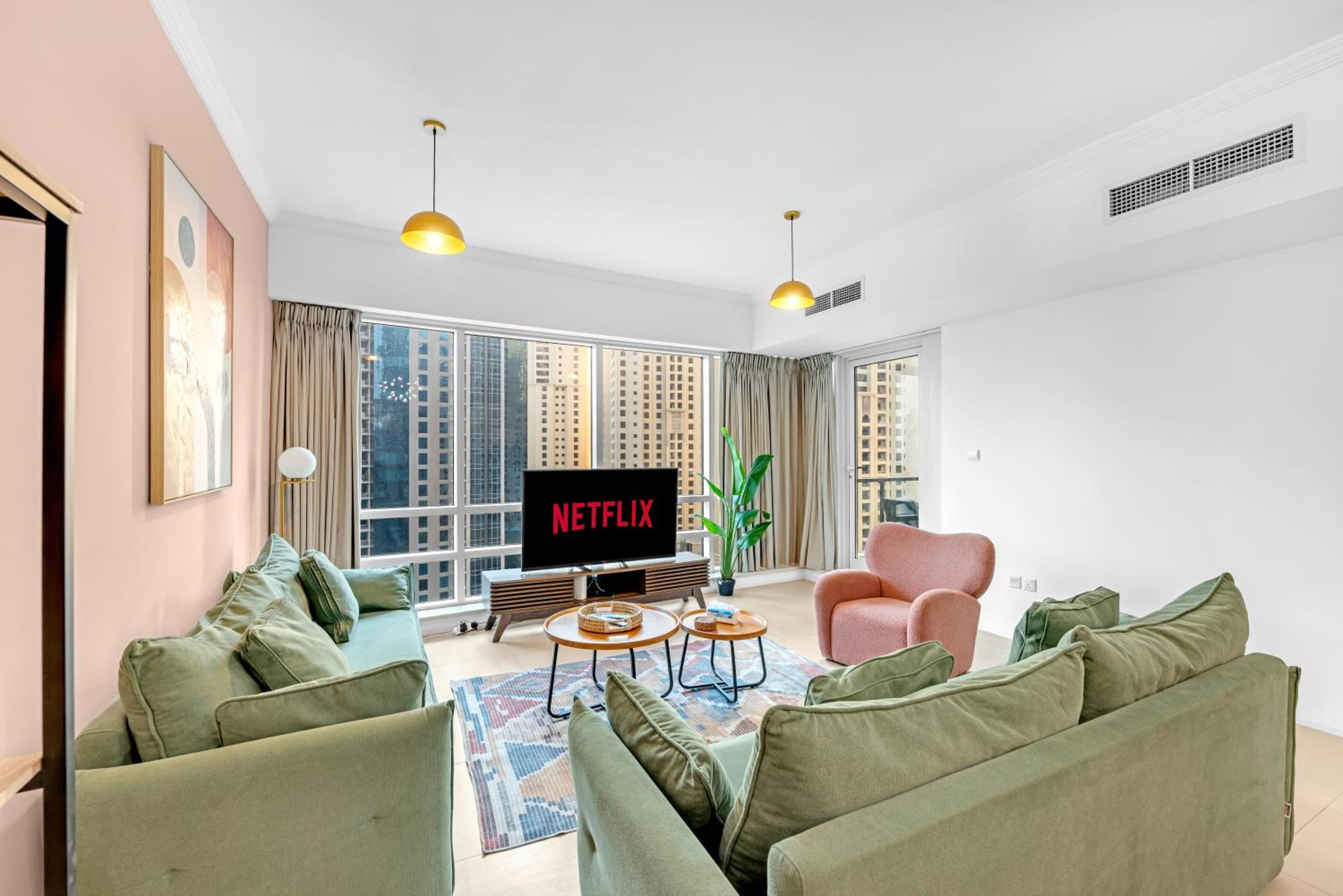 Exceptional Marina View & Location- Large & Bright 1BDR Apartment- 3mn to JBR, Tram & Beach- up to 5