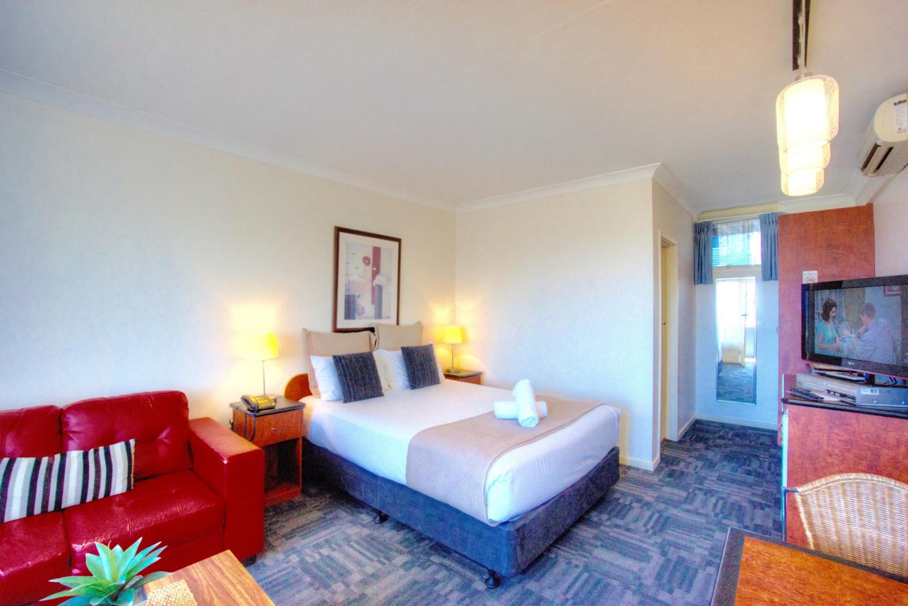 The Sandridge Motel