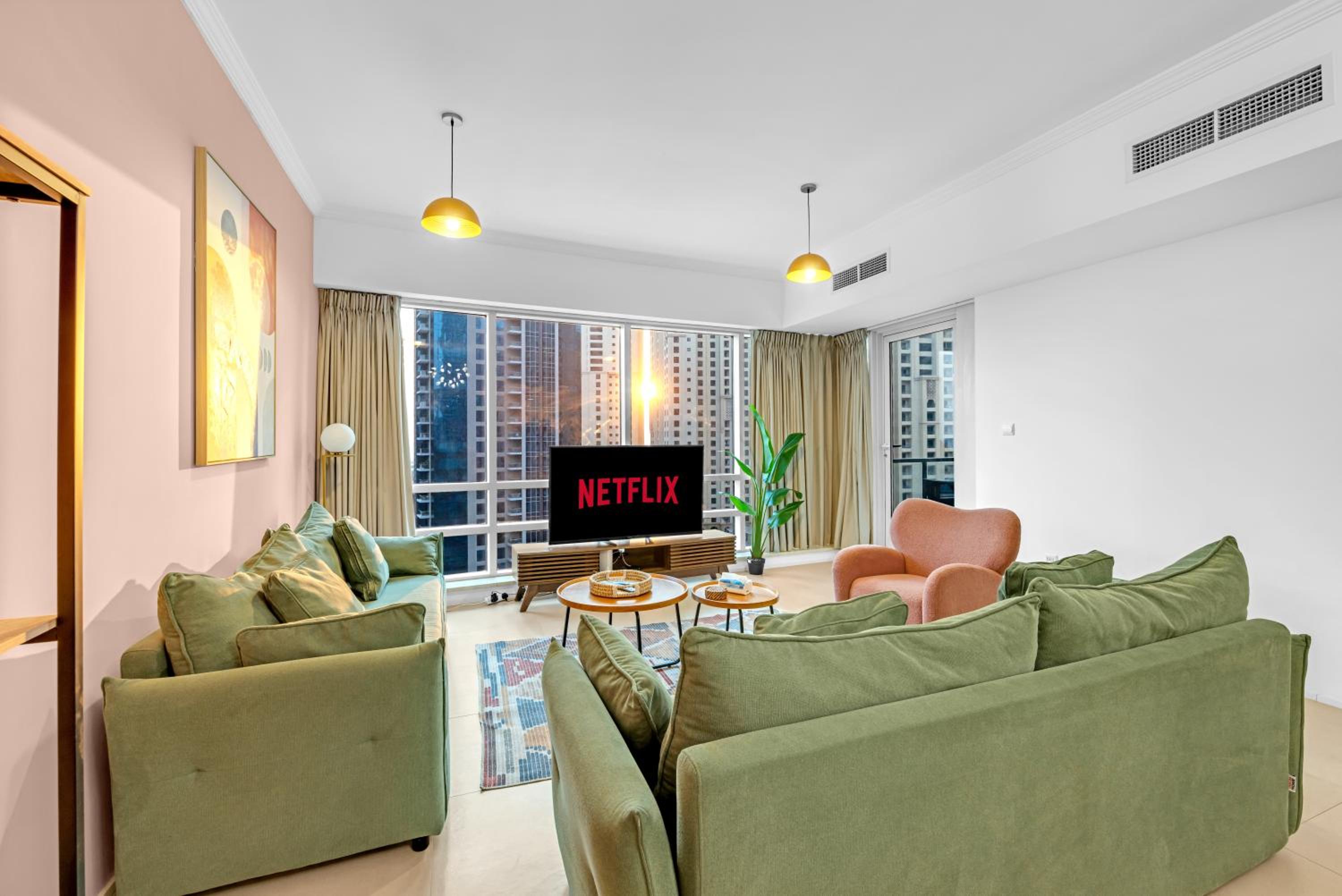 Exceptional Marina View & Location- Large & Bright 1BDR Apartment- 3mn to JBR, Tram & Beach- up to 5