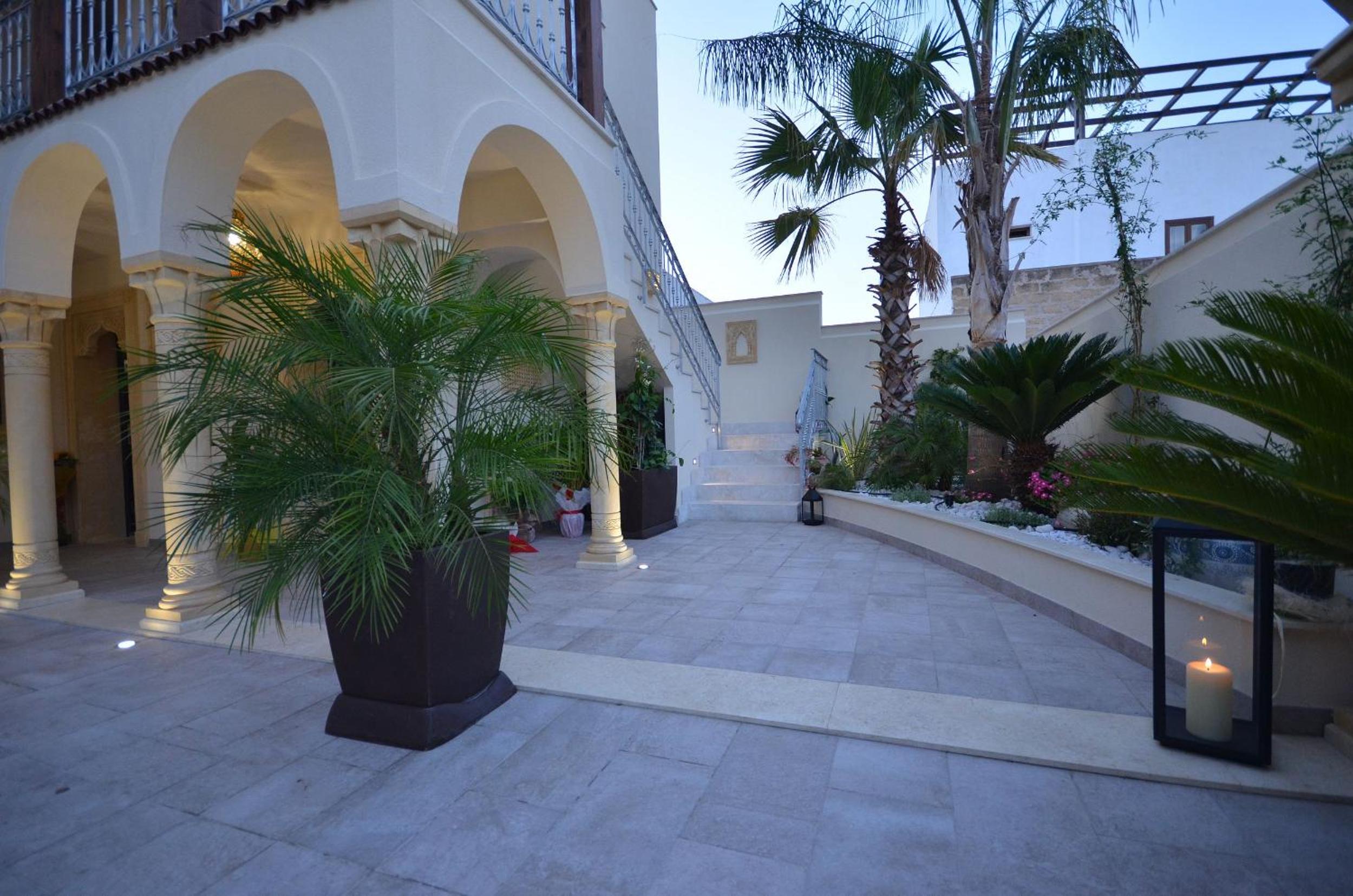 RIAD Comfort Rooms